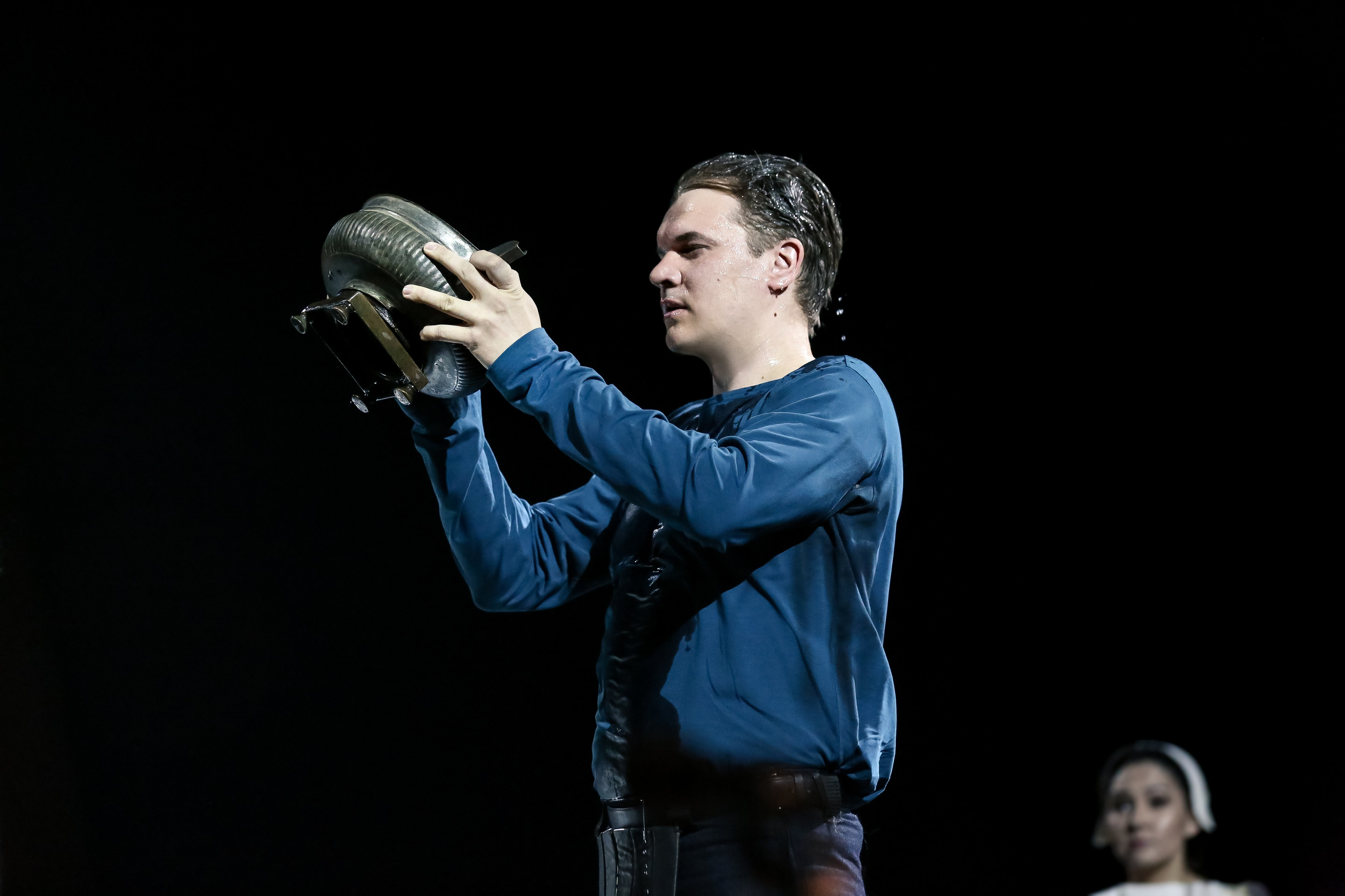 Чисто английское самоубийство: о «Поругании Лукреции» Бриттена в Новой опере. Дарья Письменюк / Darya Leitstern — фотограф, музыкант, журналист, путешественник