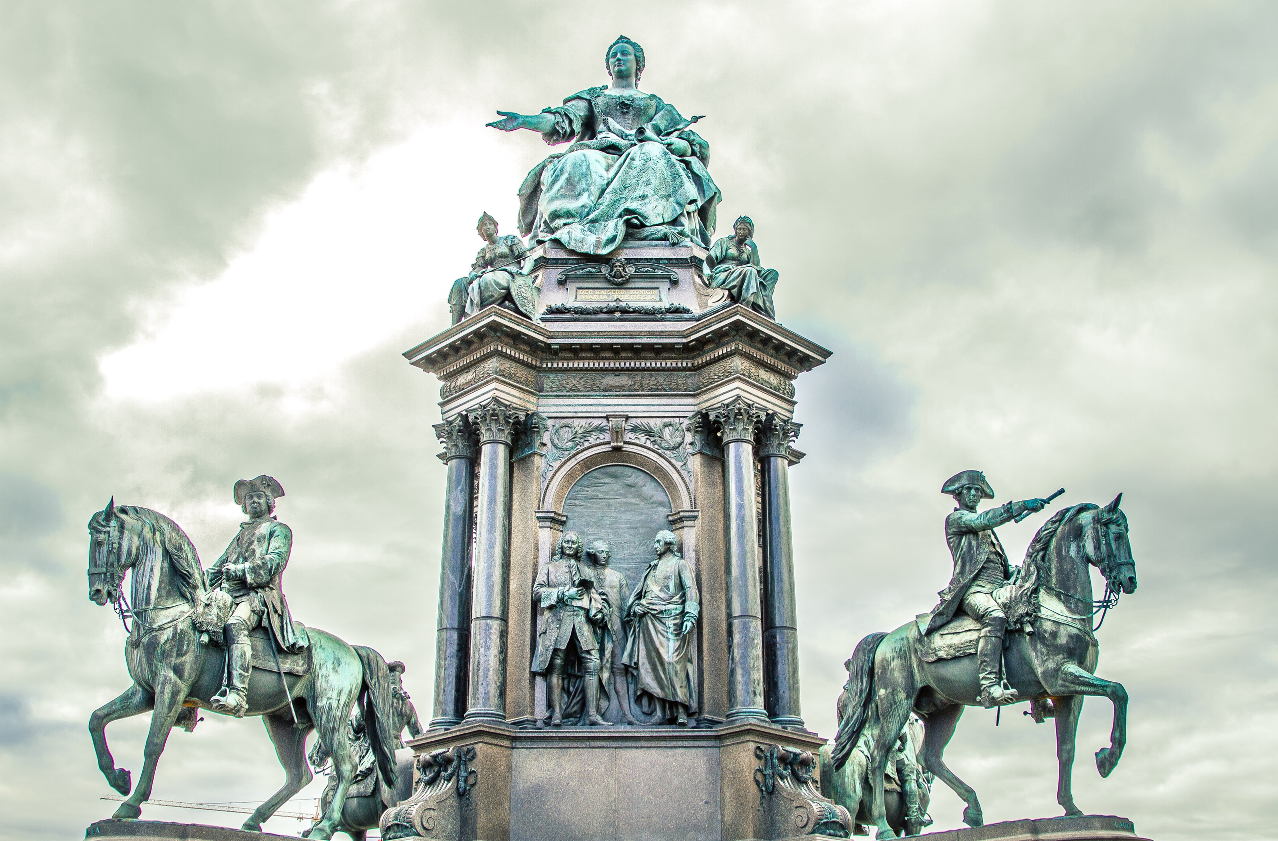 Австрия: венская архитектура и городская скульптура. Дарья Письменюк / Darya Leitstern — фотограф, музыкант, журналист, путешественник