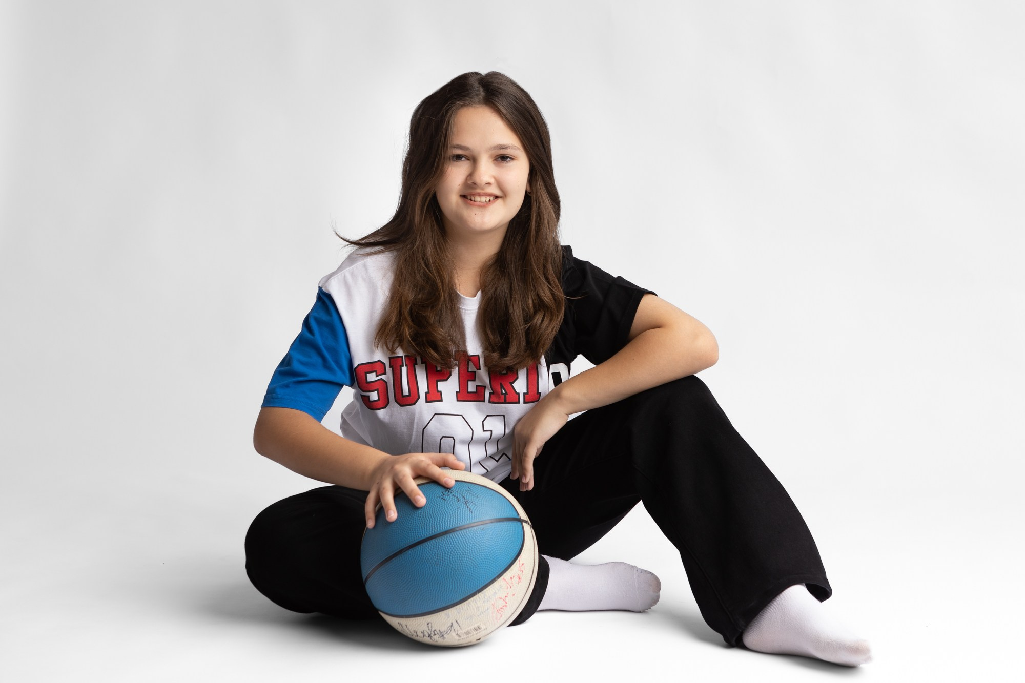 Семейная фотосессия в студии. Фотограф в Оренбурге. Профессиональный фотограф