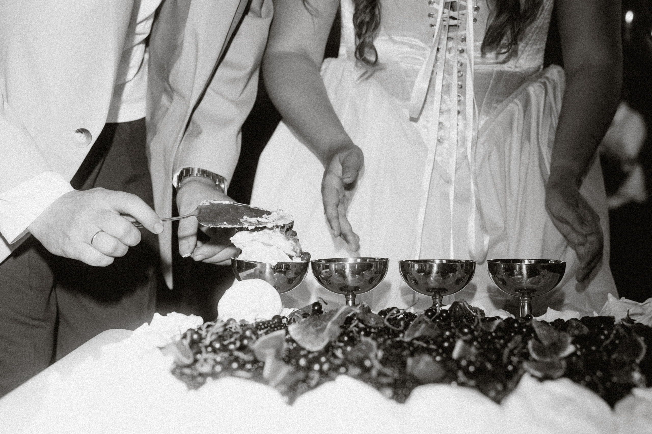 Лена и Кирилл. Эстетичный свадебный репортаж в любом городе страны