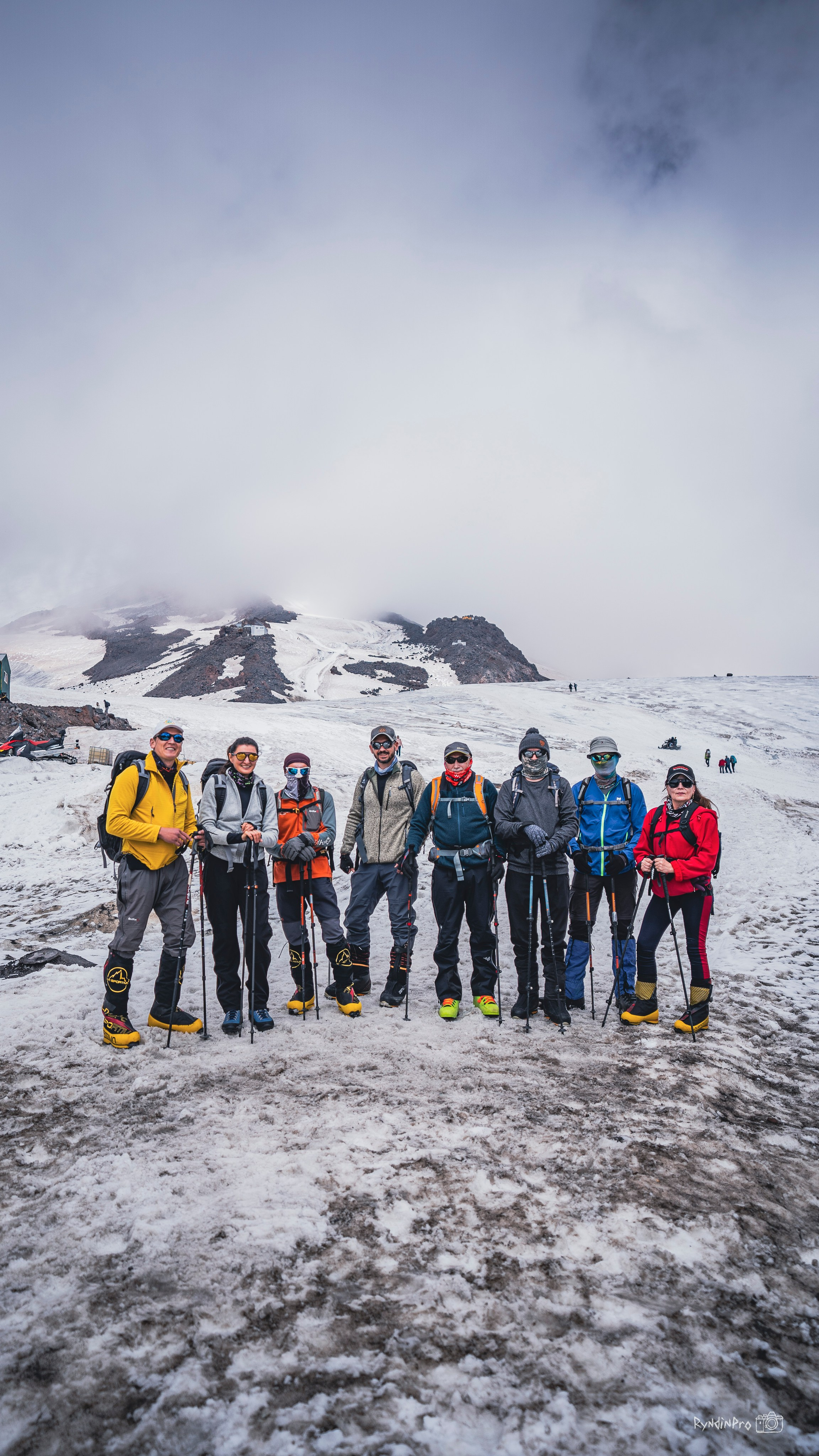 Восхождение на Эльбрус 26 августа 2023 Стремление. Репортажный фотограф в Краснодаре Рындин Дмитрий