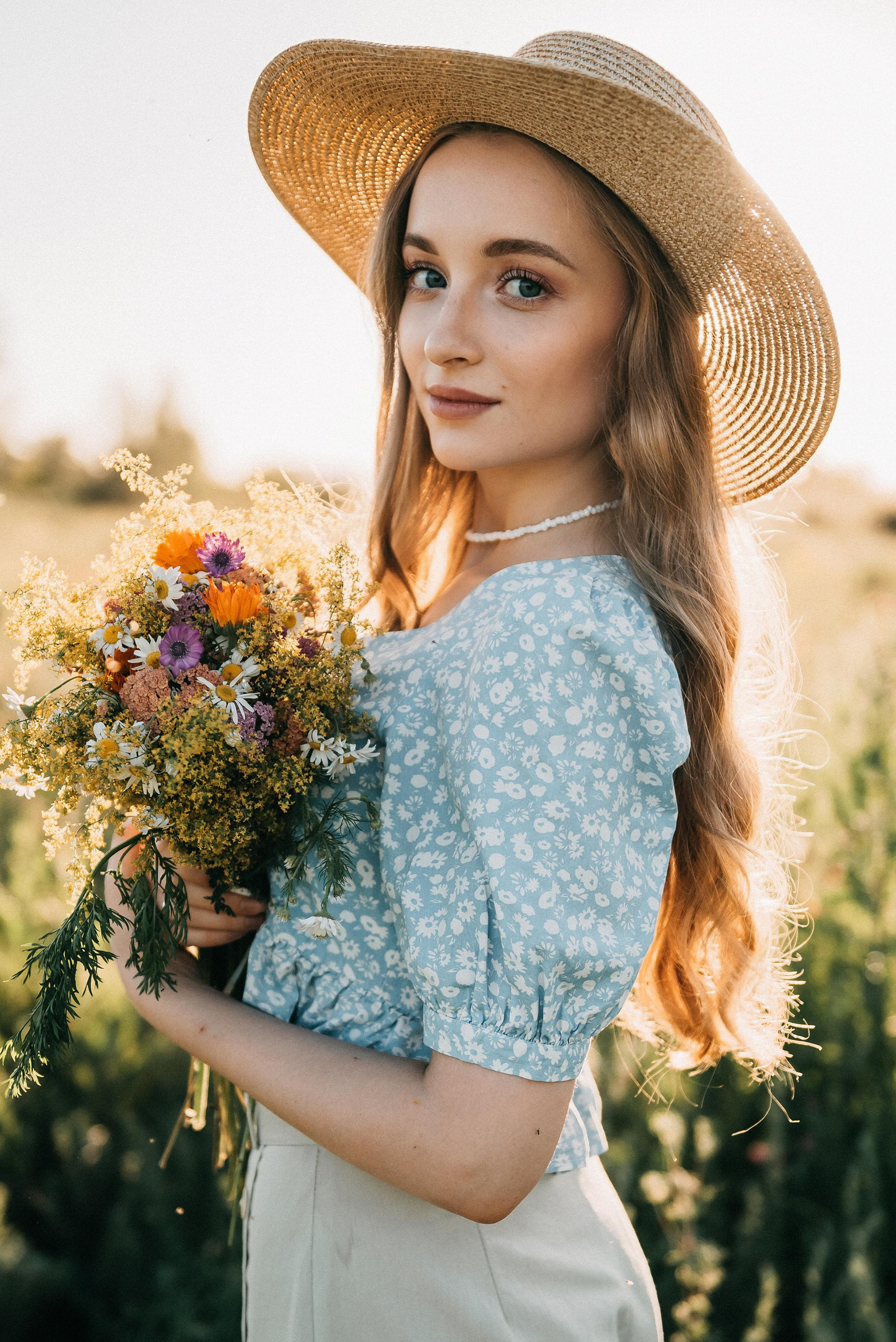 В поле. Фотограф Родионова Екатерина в Москве и Оренбурге