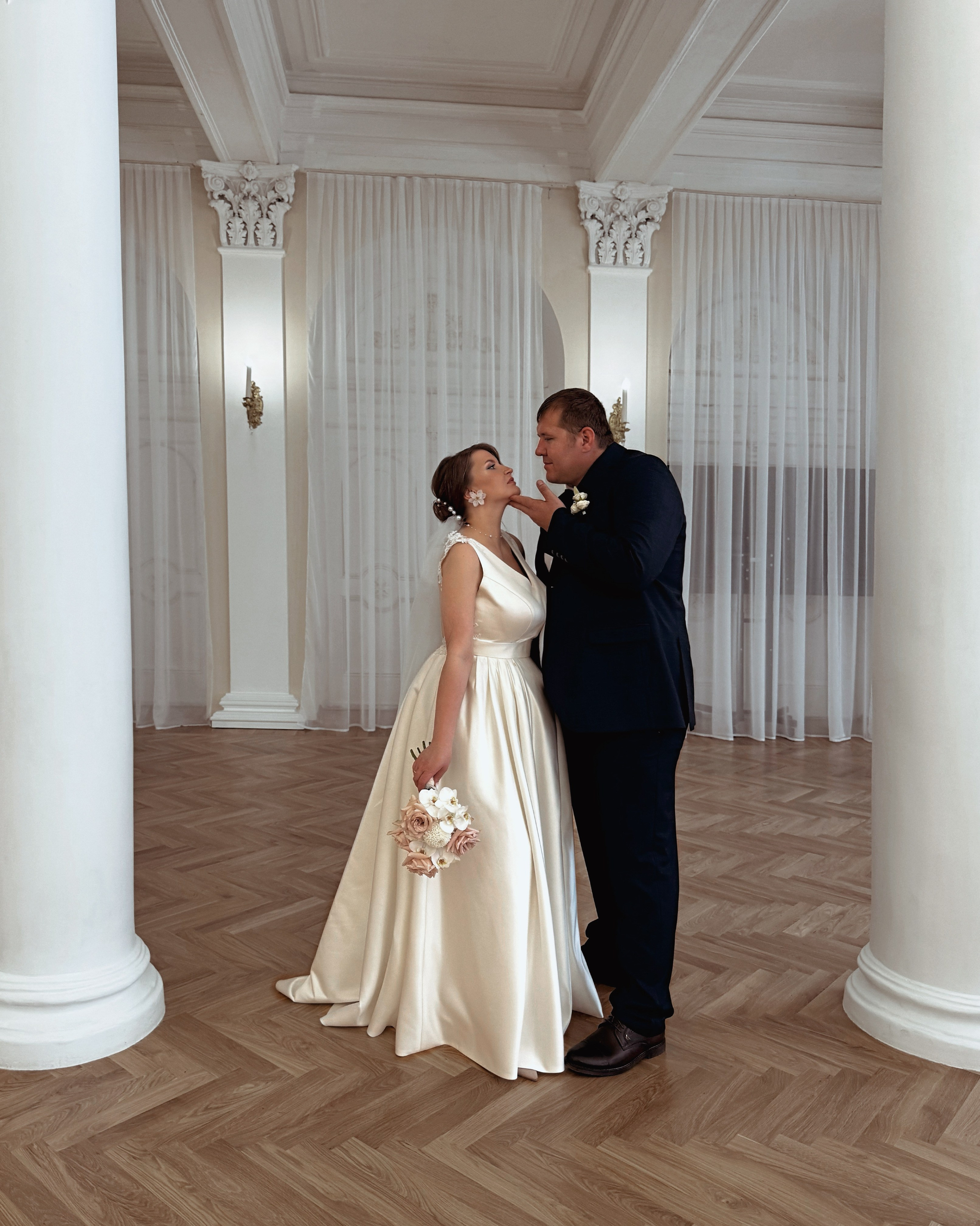 Свадебная фотосъемка. Мобильный фотограф Тонечка Власова