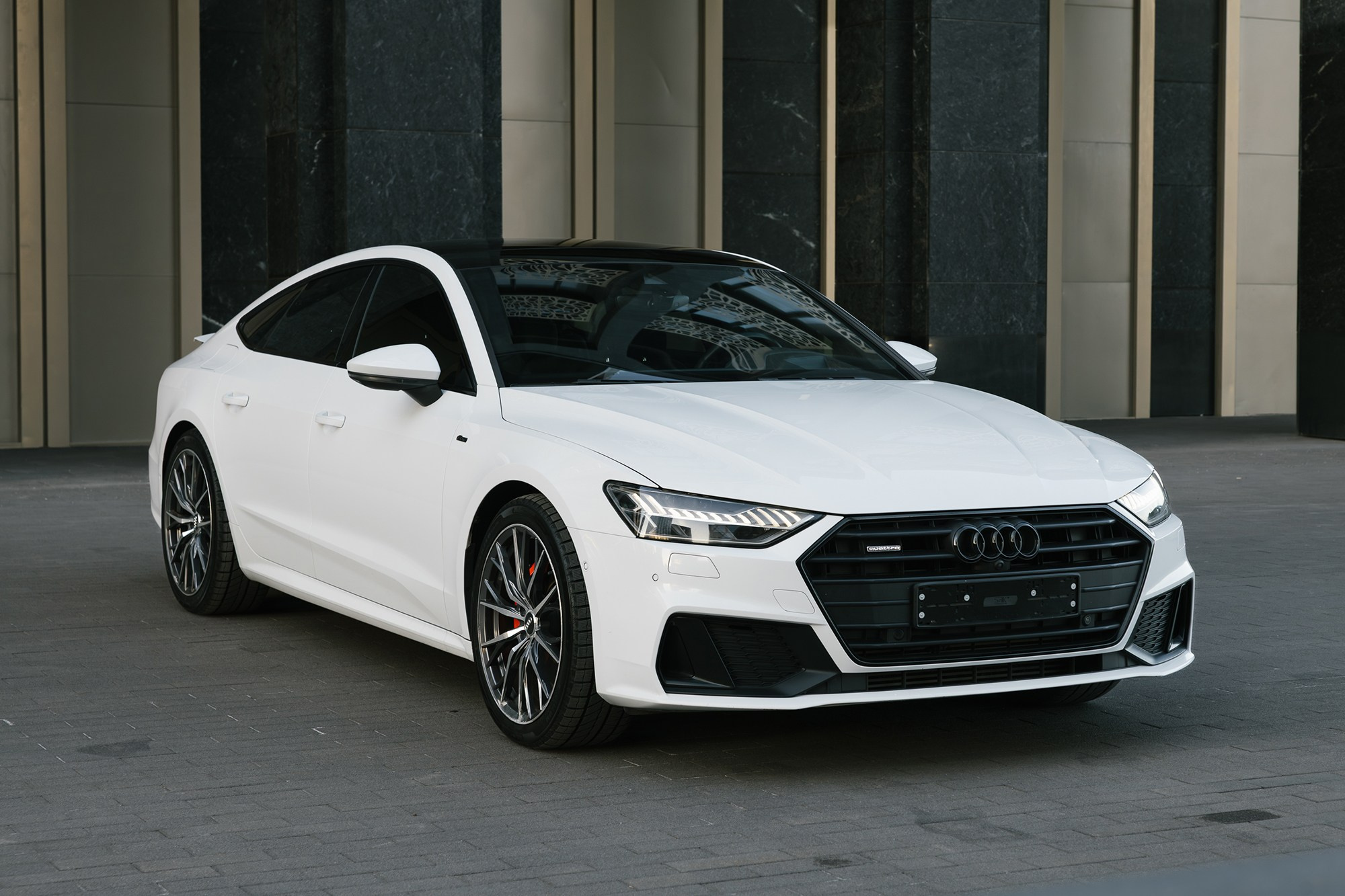Audi A7 3.0 AMT, 55 TFSI 3.0 quattro S tronic (340 л. с.), 2019 год. Автосалон «Х-Авто»