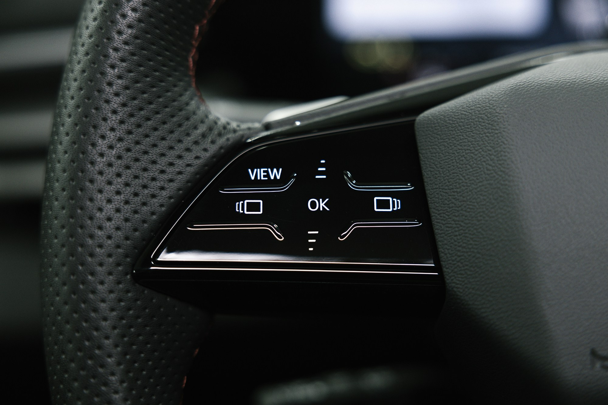 Audi A5  40 TFSI 2.0 quattro S tronic (204 л. с.). Автосалон «Х-Авто»