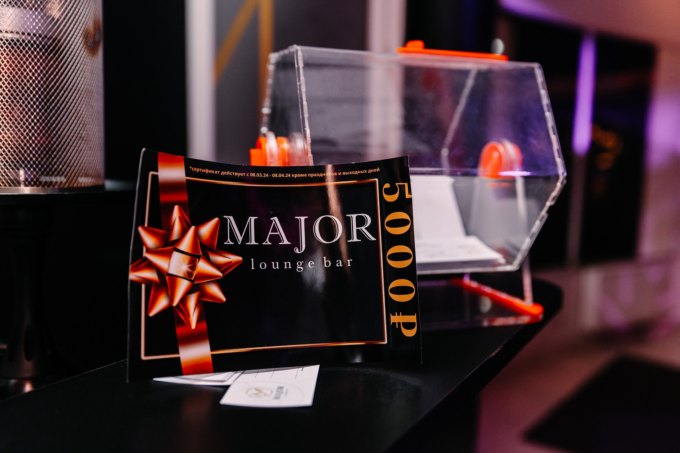 8 марта в лаунж-баре Major 2024. Свадебный, семейный и детский фотограф в Калининграде Елена Кравцова