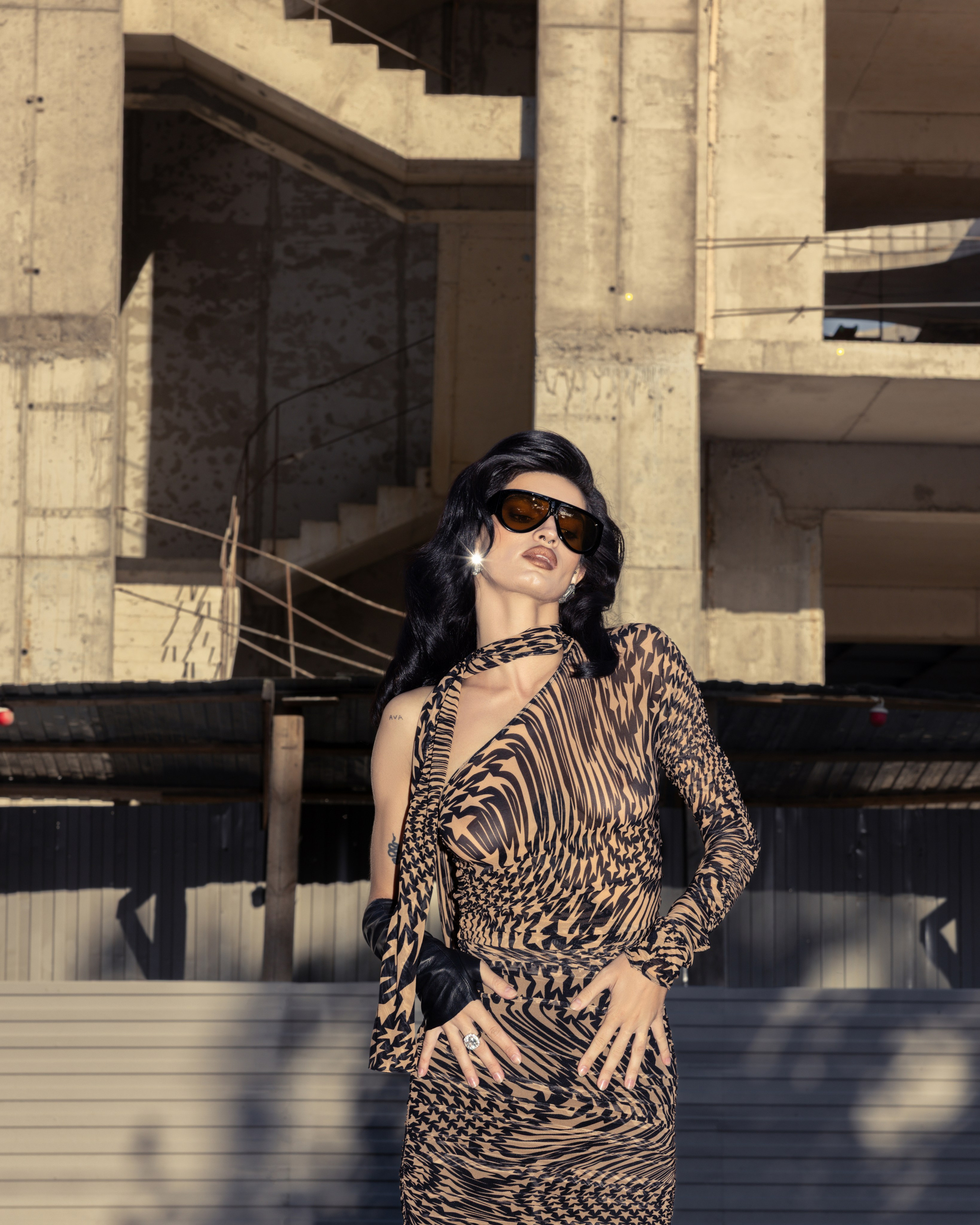 Street. Photographer. Producer. Retoucher