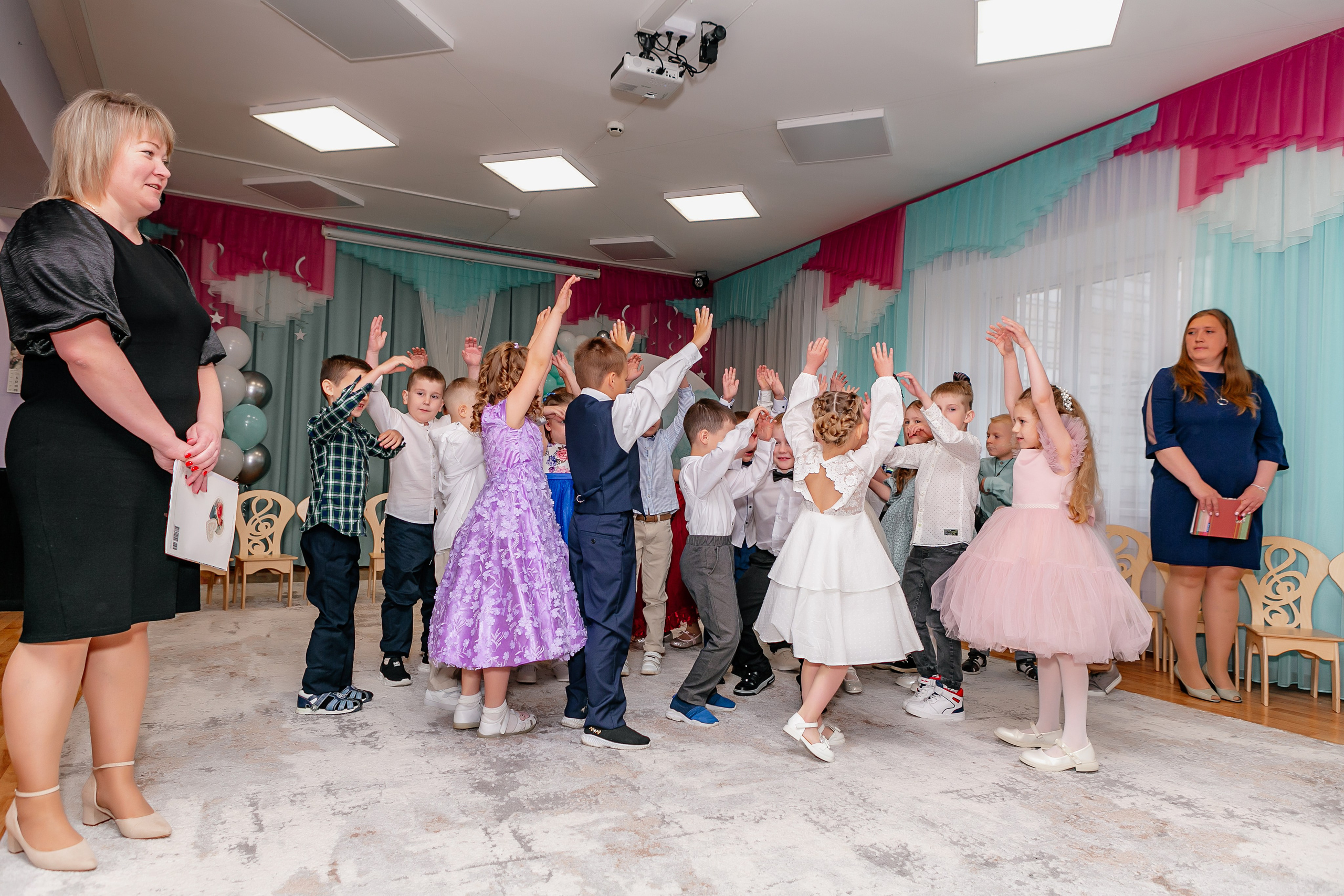 ВЫПУСКНОЙ ДЕТСКИЙ САД. Контент фотограф, съемка для маркетплейсов, фуд съемка и репортажи в Новосибирске Ралия Галеева