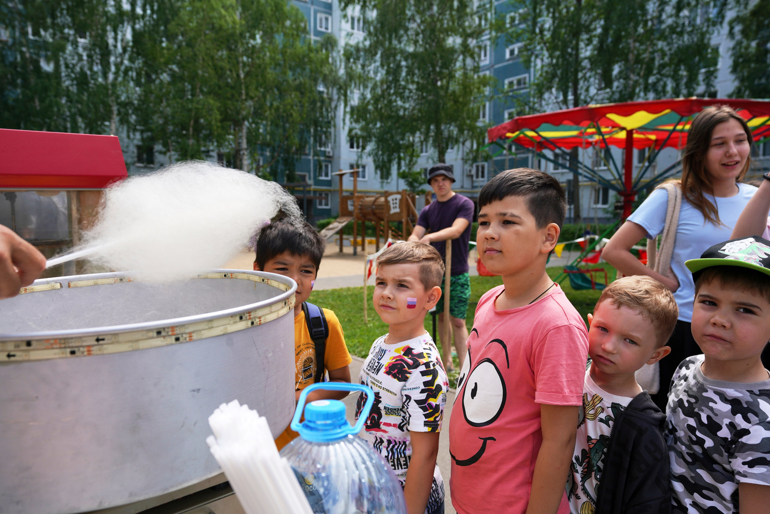 «Наш двор» ул. М.Чуйкова 25 Казань, 2025. Фотограф Казань