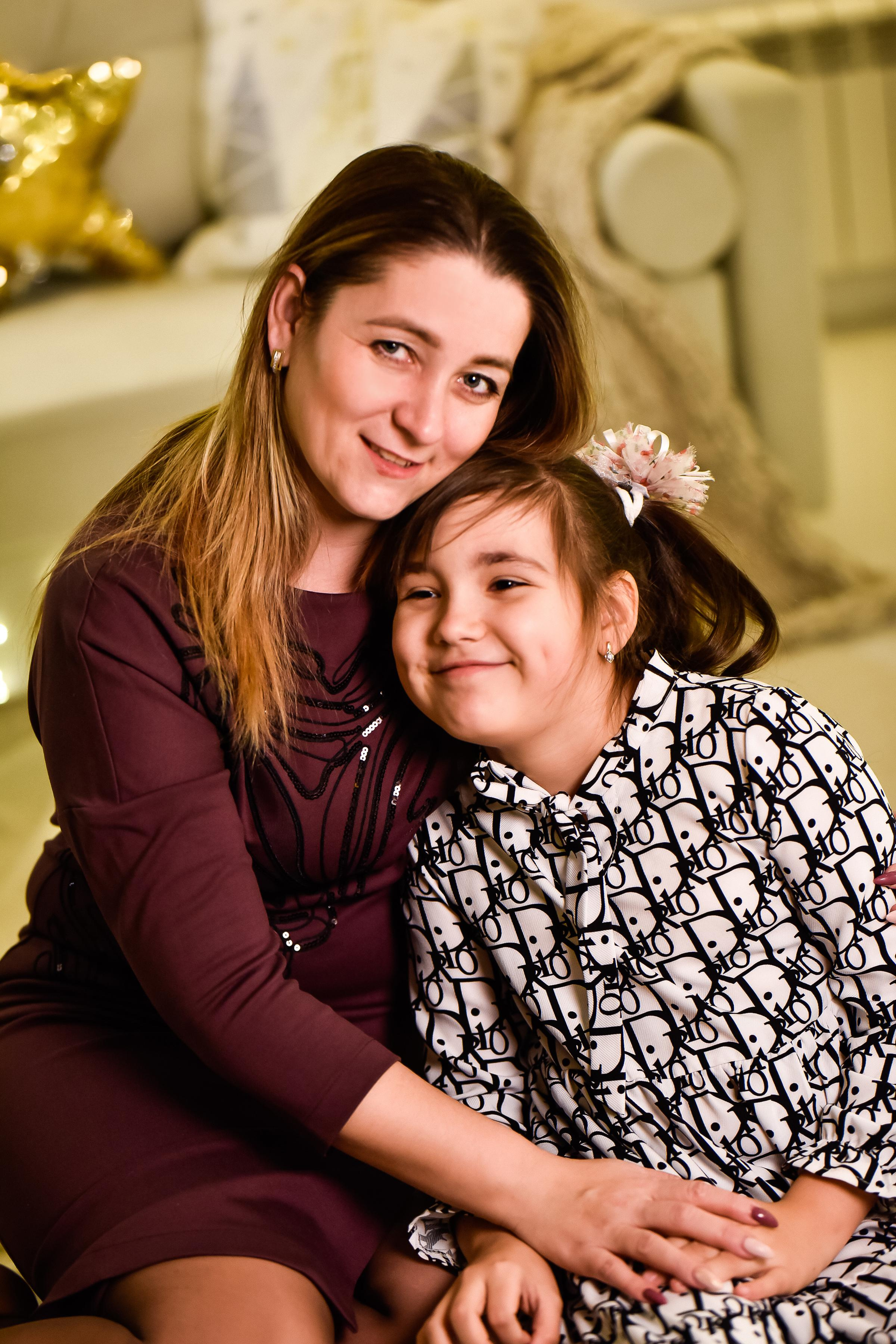 Счастливы вместе (Семья Аделины)