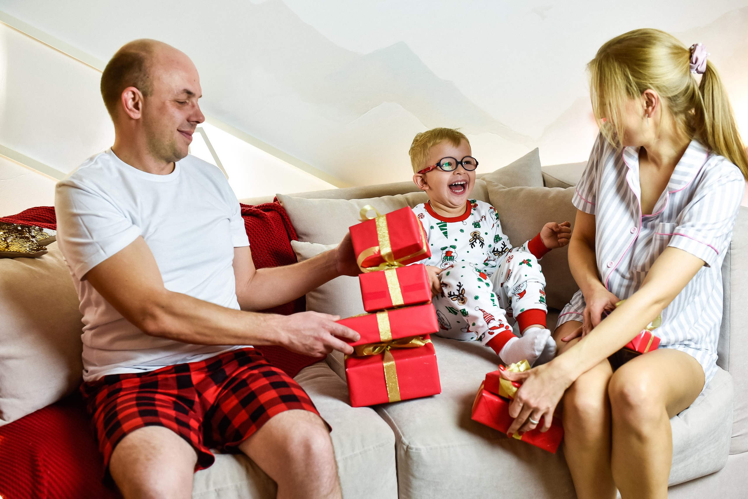 Счастливы вместе (Семья Анечки)