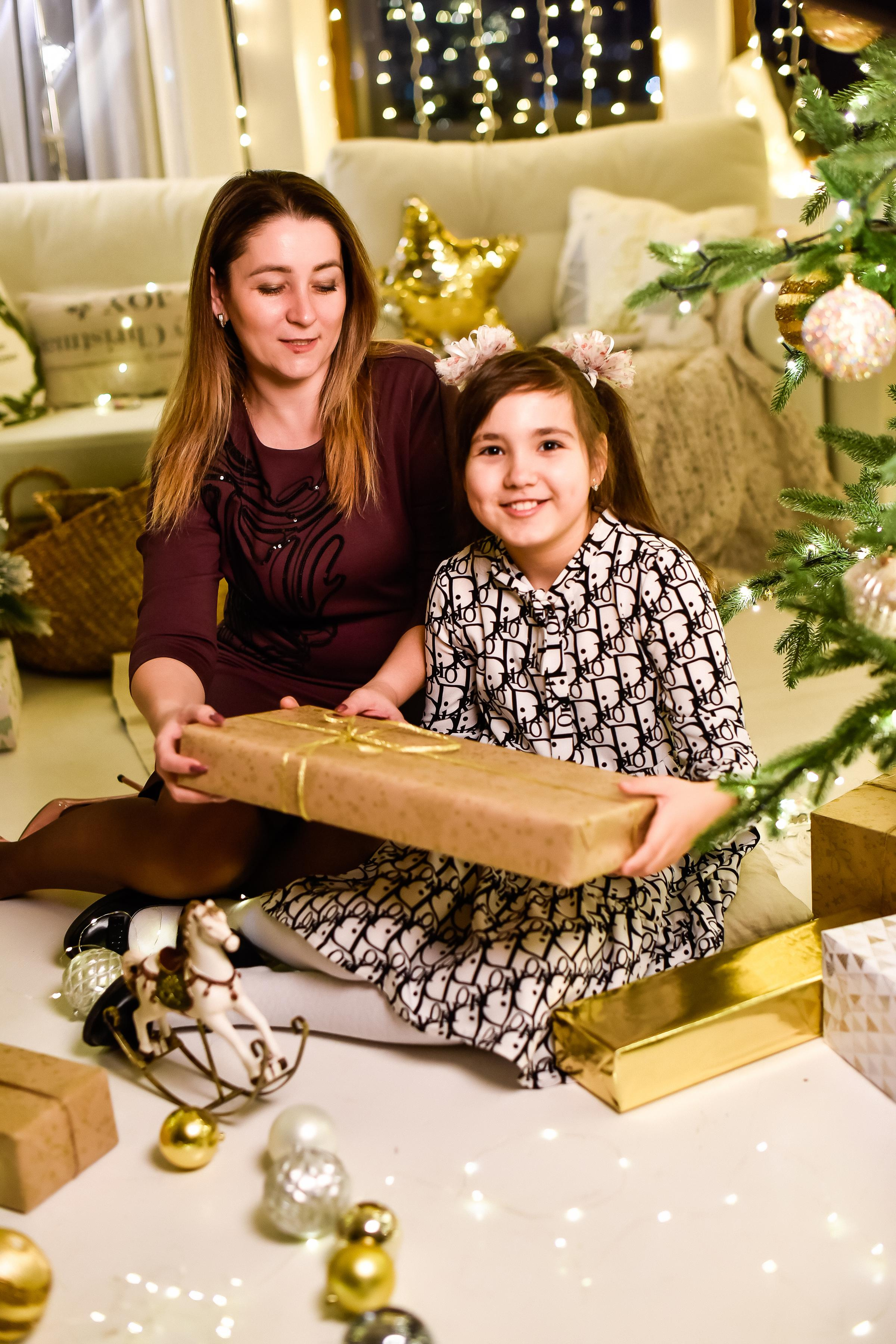 Счастливы вместе (Семья Аделины)