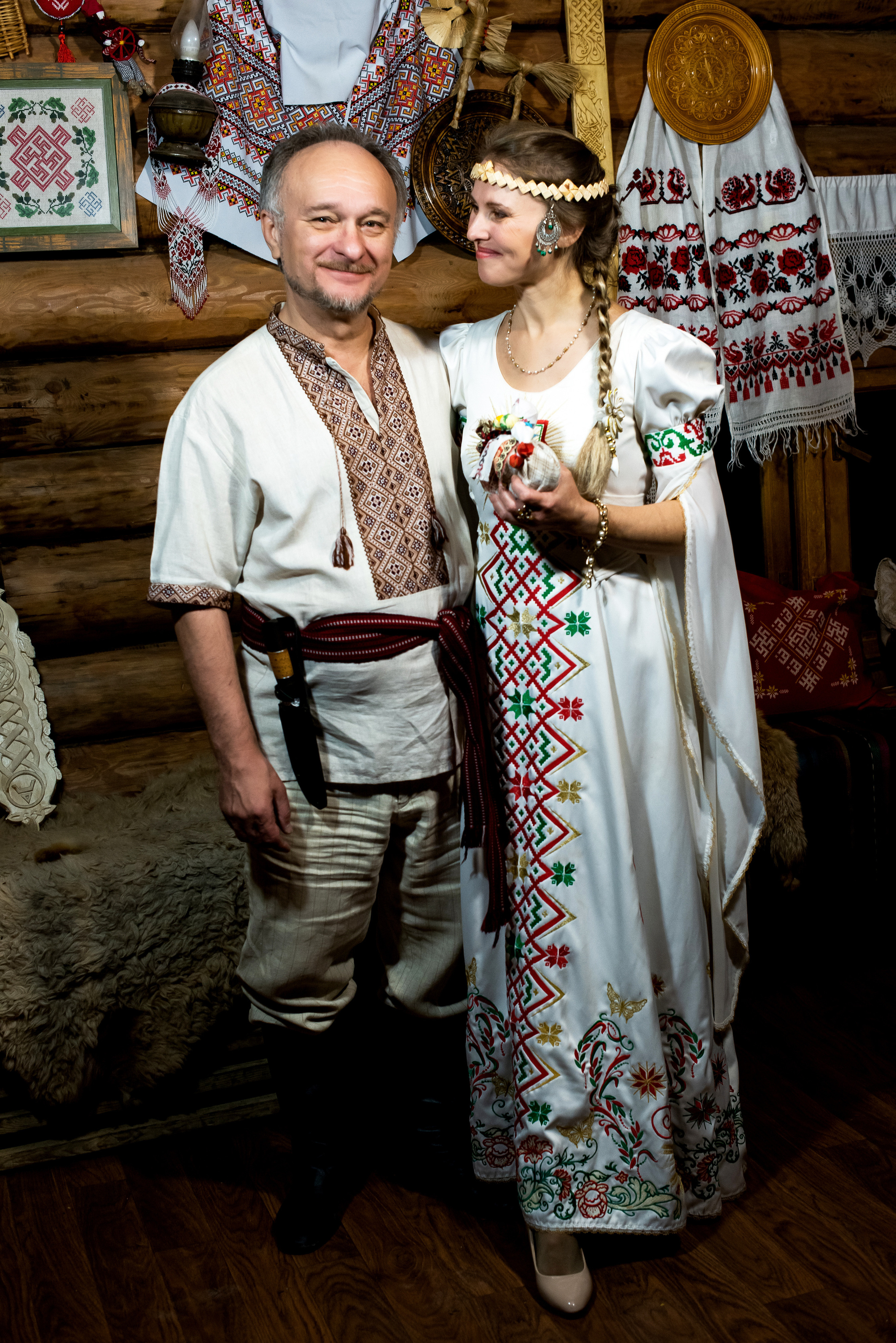 Чаровницы и добрые молодцы