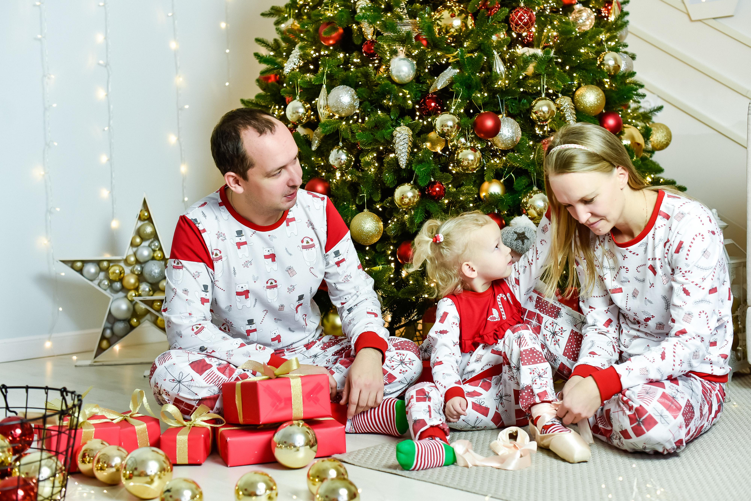 Счастливы вместе (Семья Людмилы, Миры и Наиля)