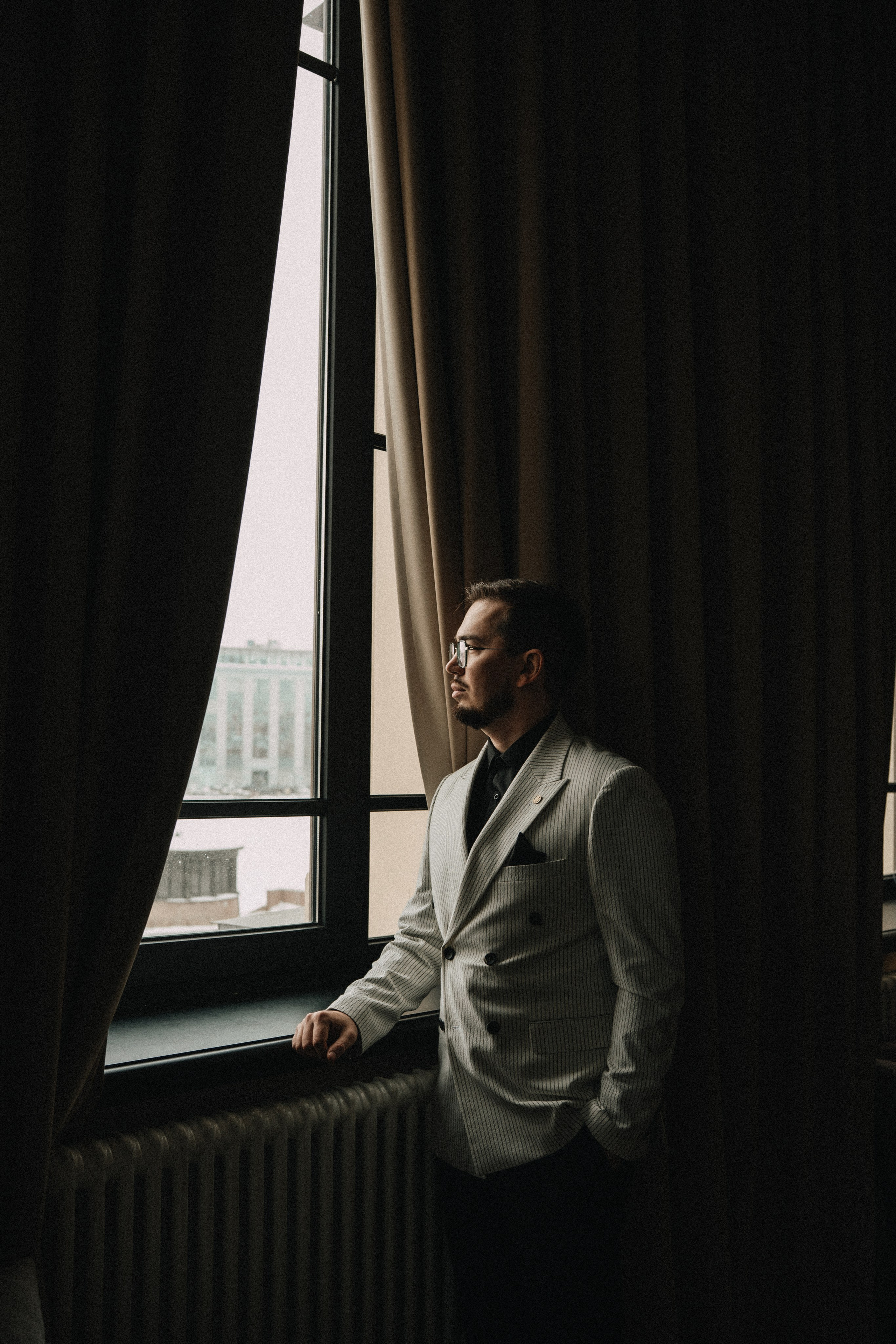 Свадебная фотосессия в Санкт-Петербурге. Утро невесты. особняк Балинского. Федосова Елизавета - свадебный фотограф СПб.