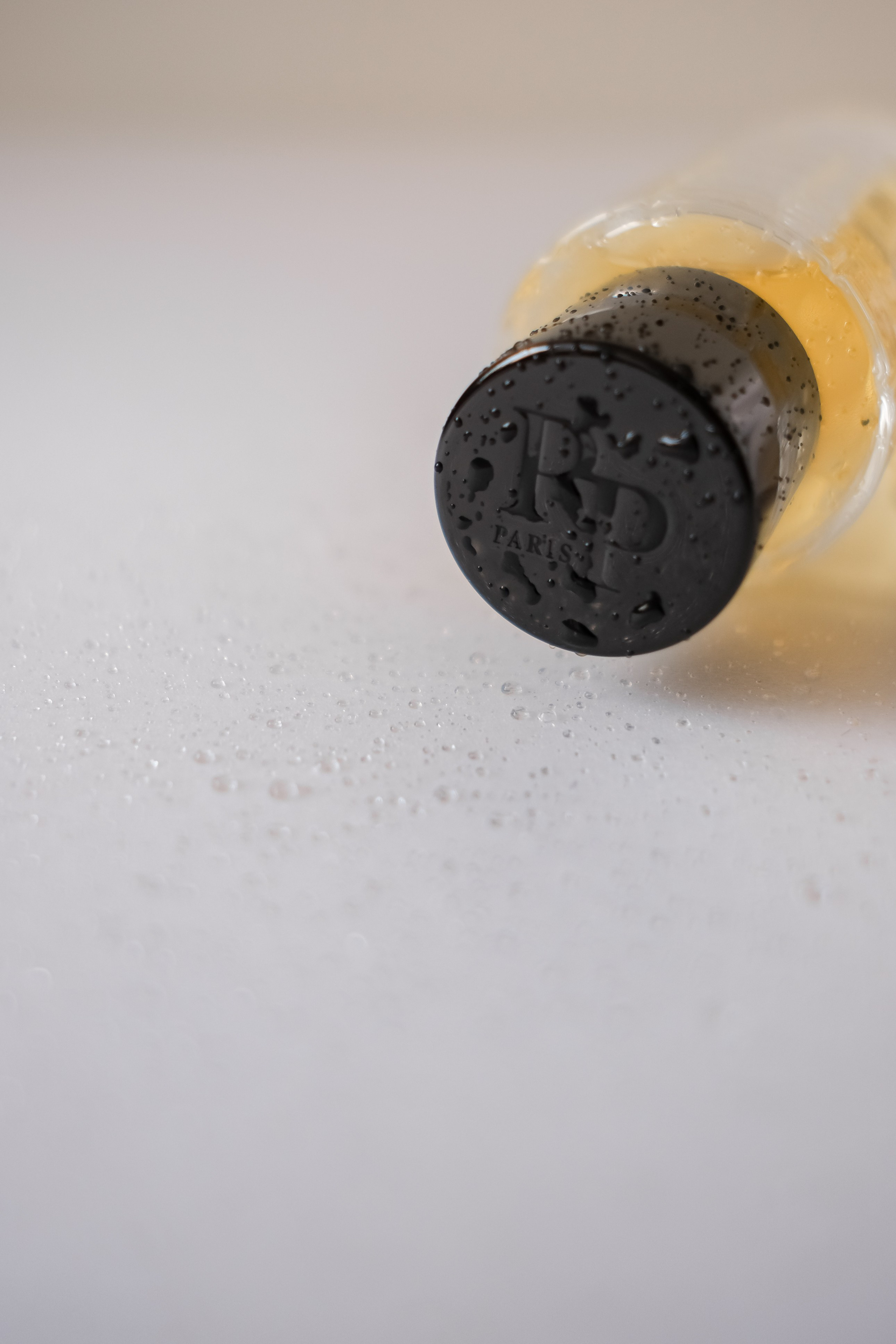 Съемка для RP Paris на фоне. Фотограф в Москве (готова приехать к вам в город)