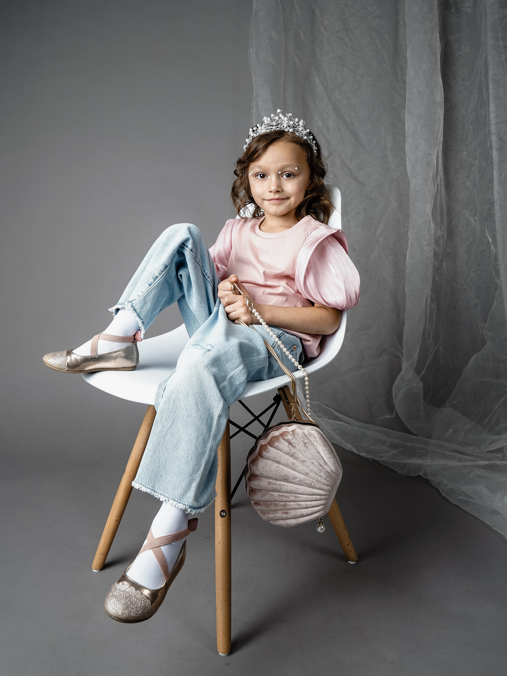 Жемчуг. VISUAL ARTIST · KRONGAUZ ANASTASIA