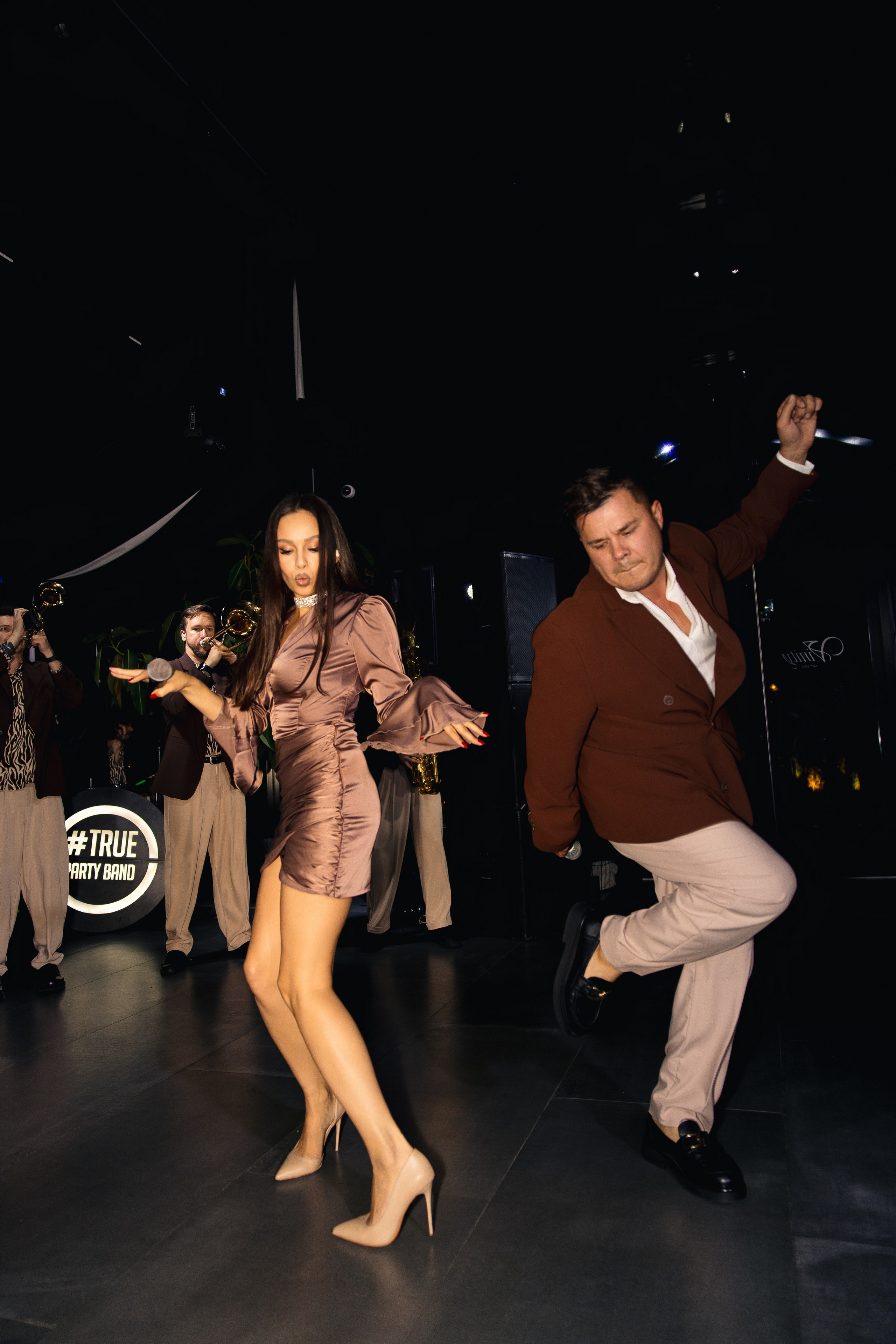 Моё сердце остановилось, mon amour — Ария