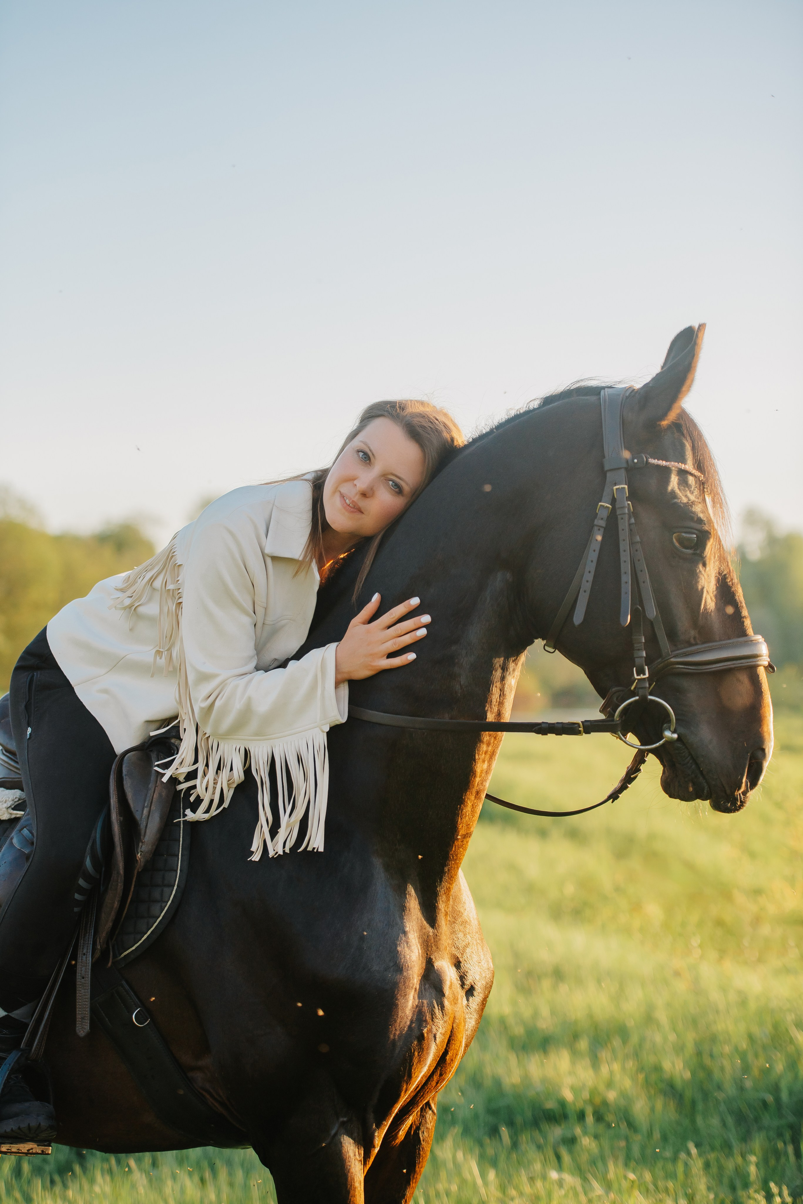Серия с лошадью: Алина и Тархун (Москва, 2024). Анна Пушина, фотограф, Москва, Королев, Пушкино