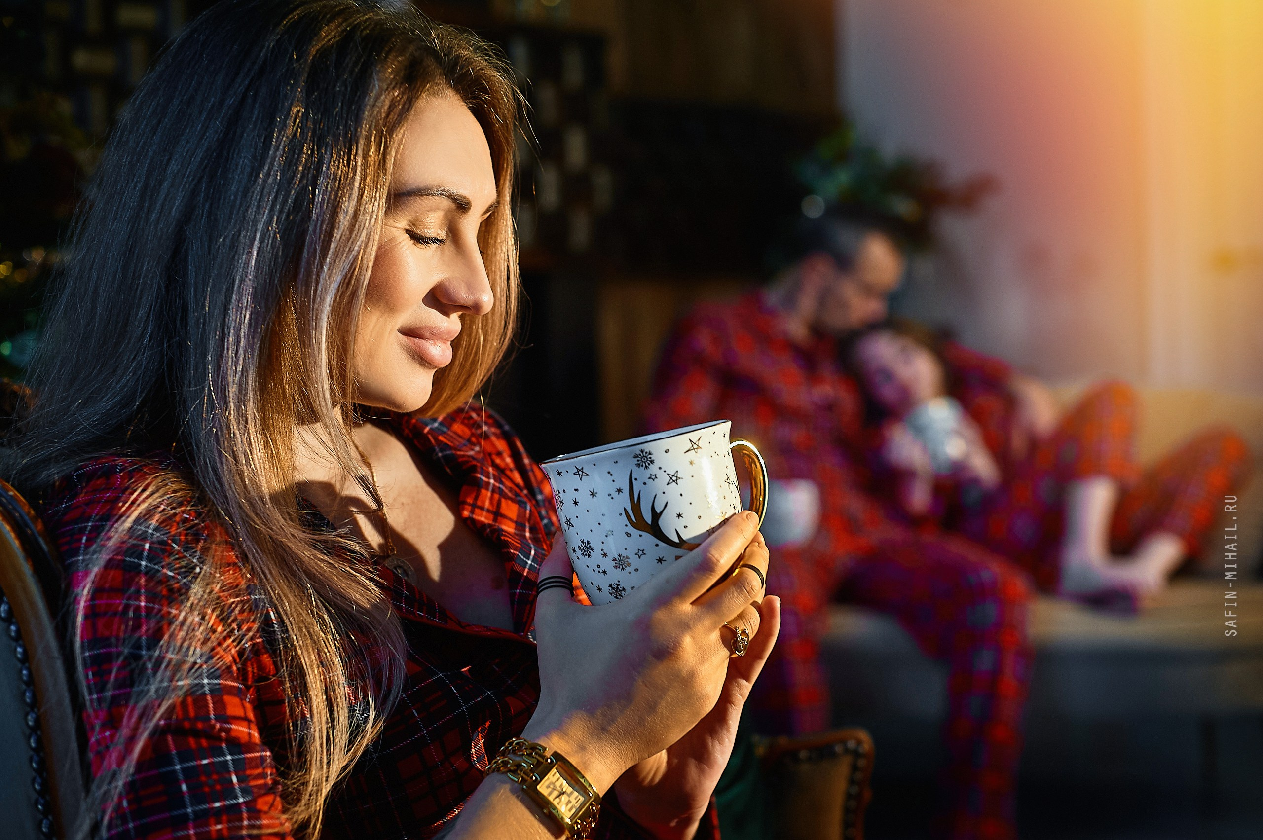 Креативные новогодние фото в студии