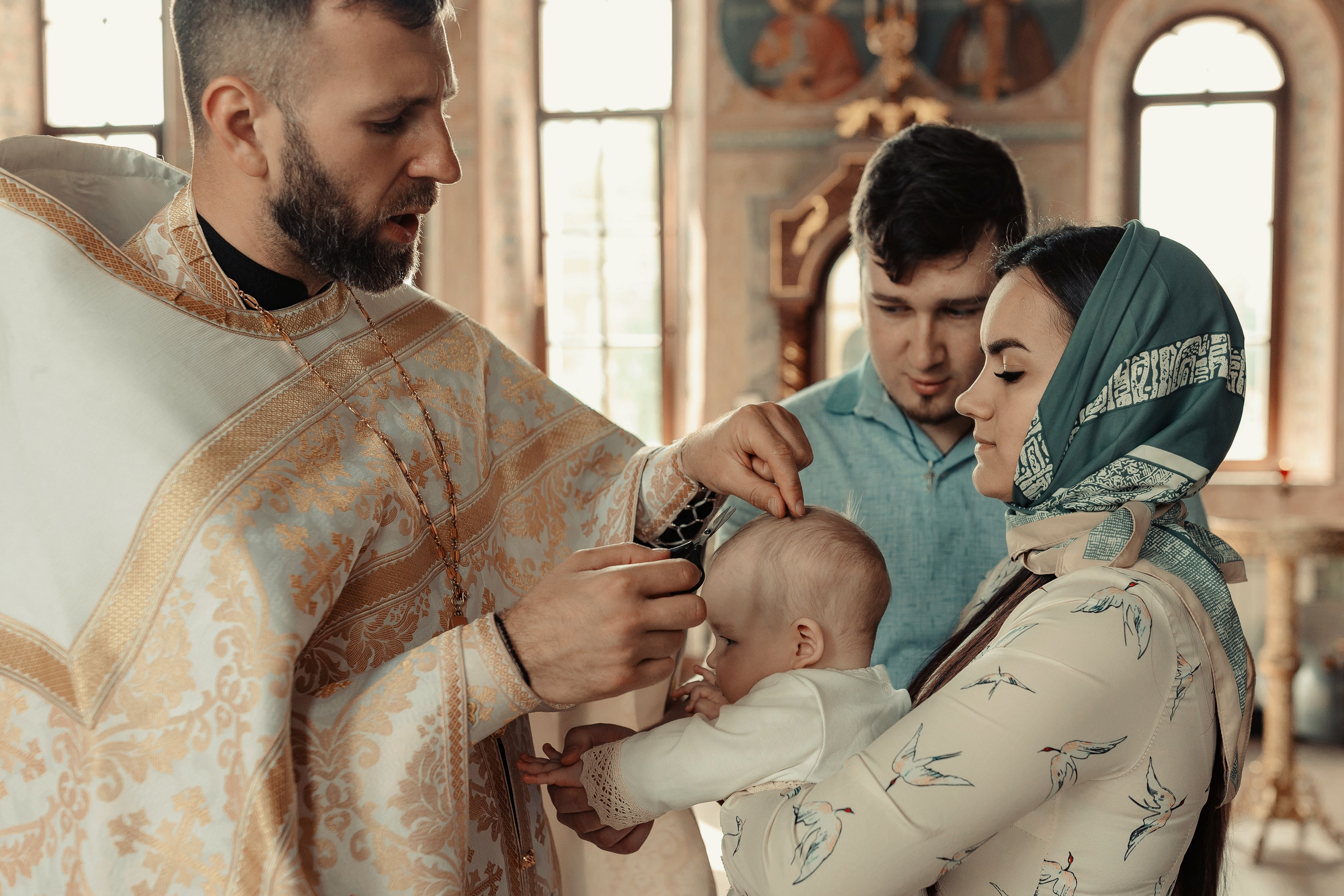 Фото съемка таинства крещения в Нижнем Новгороде. Алексей Шаров — свадебный и репортажный фотограф в Нижнем Новгороде