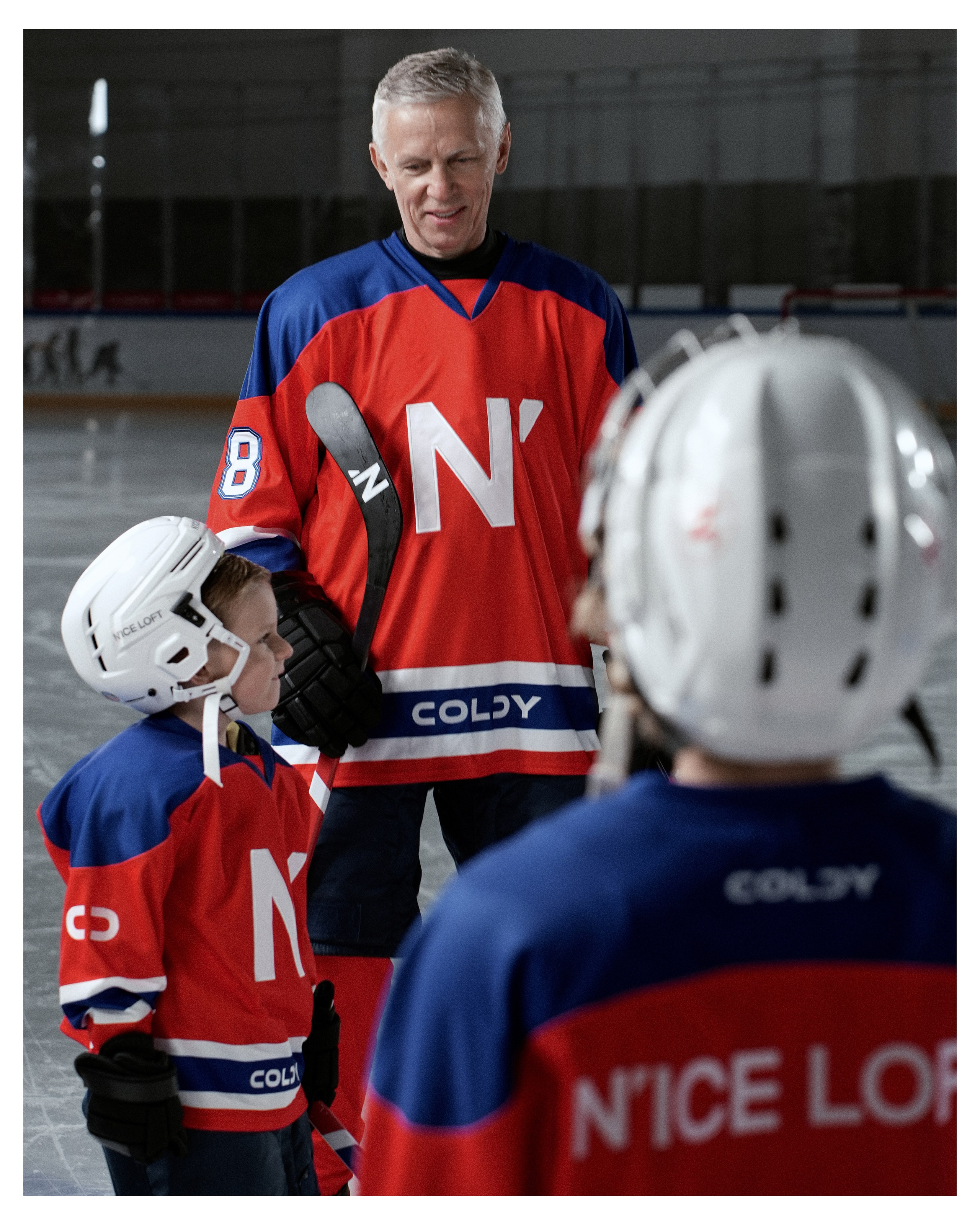 NICE LOFT. ANNA — PHOTOGRAPHER