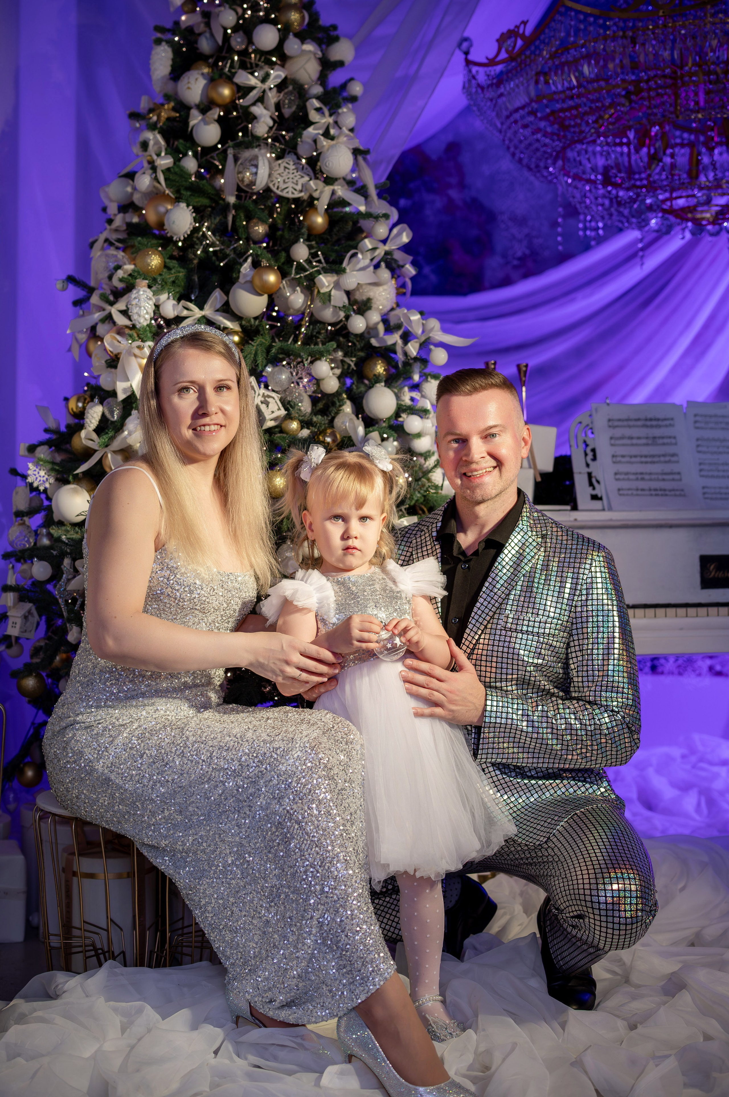 Классика с примесью фиолета. Портретный, семейный и свадебный фотограф в Санкт-Петербурге и в Москве Ширяев Денис