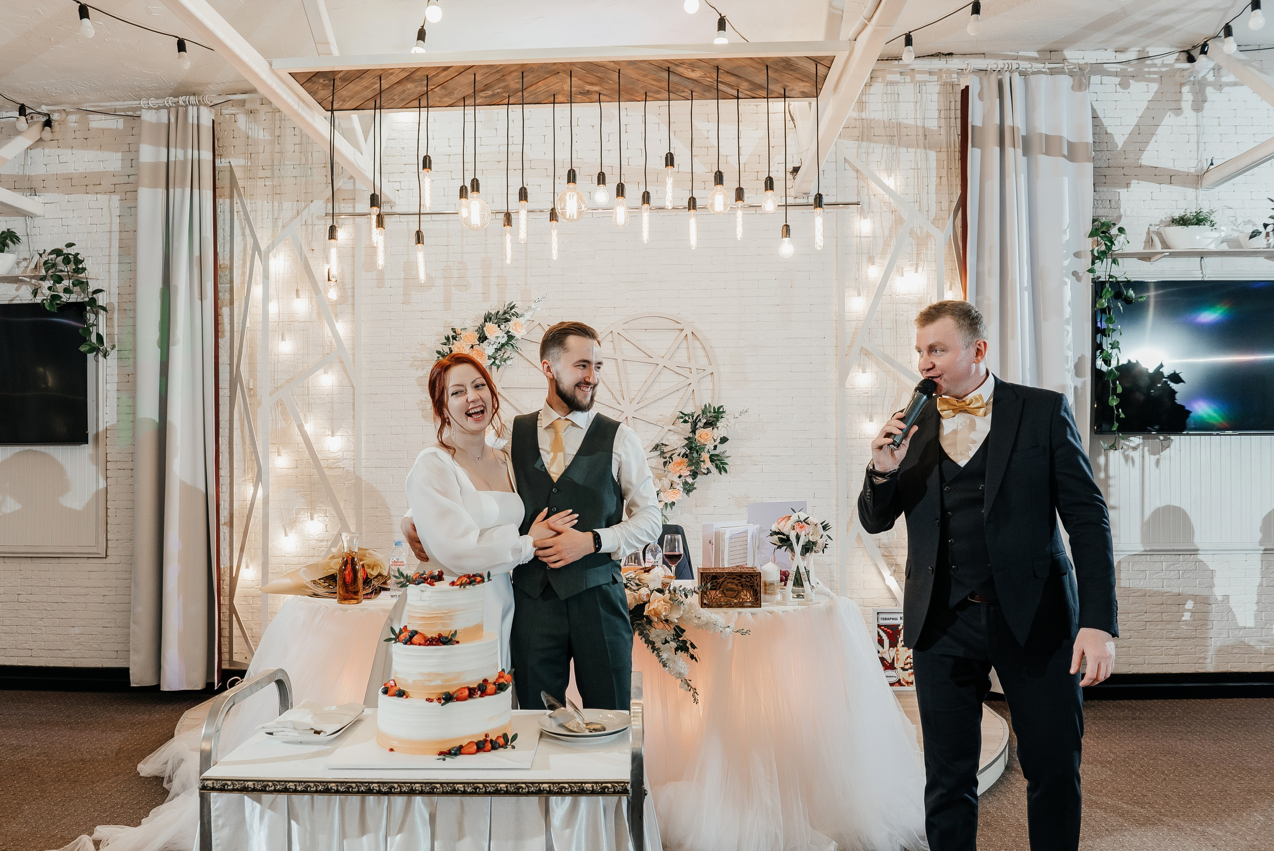 Свадебный фотограф в Екатеринбурге. Свадебная фотосъемка. Свадебный фотограф в Екатеринбурге