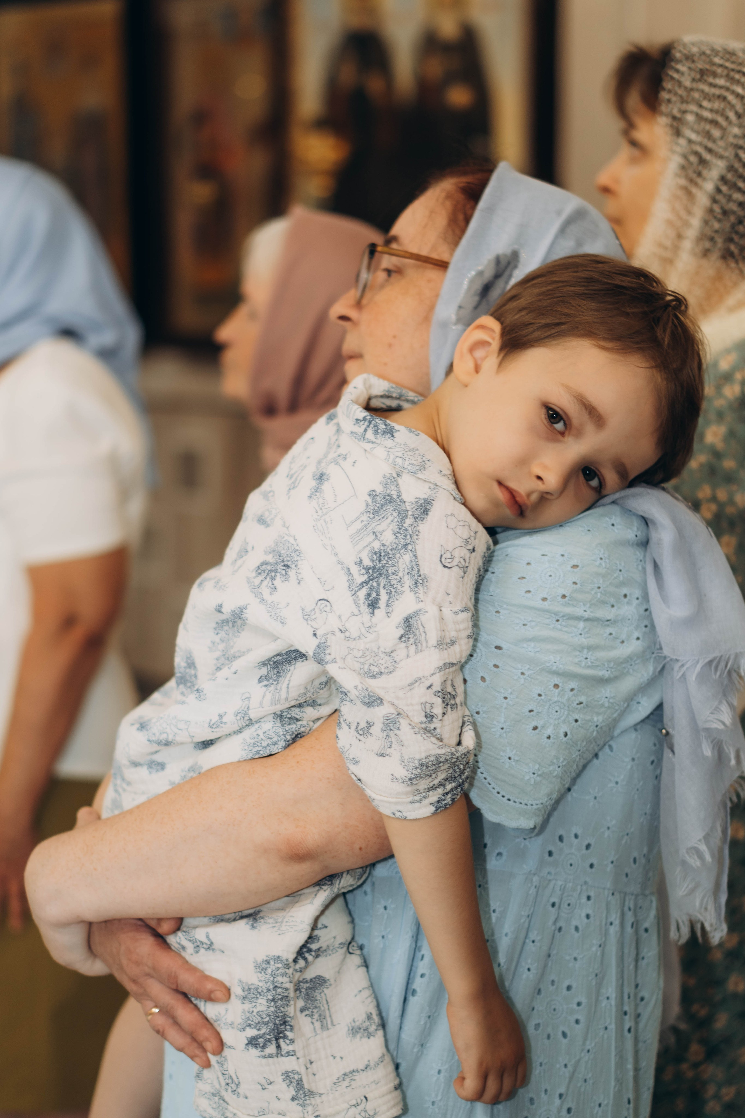 Крещение Тихона Церковь Почаевской иконы Божией Матери в Салтыковке. Фотограф Москва Валерия Веденина
