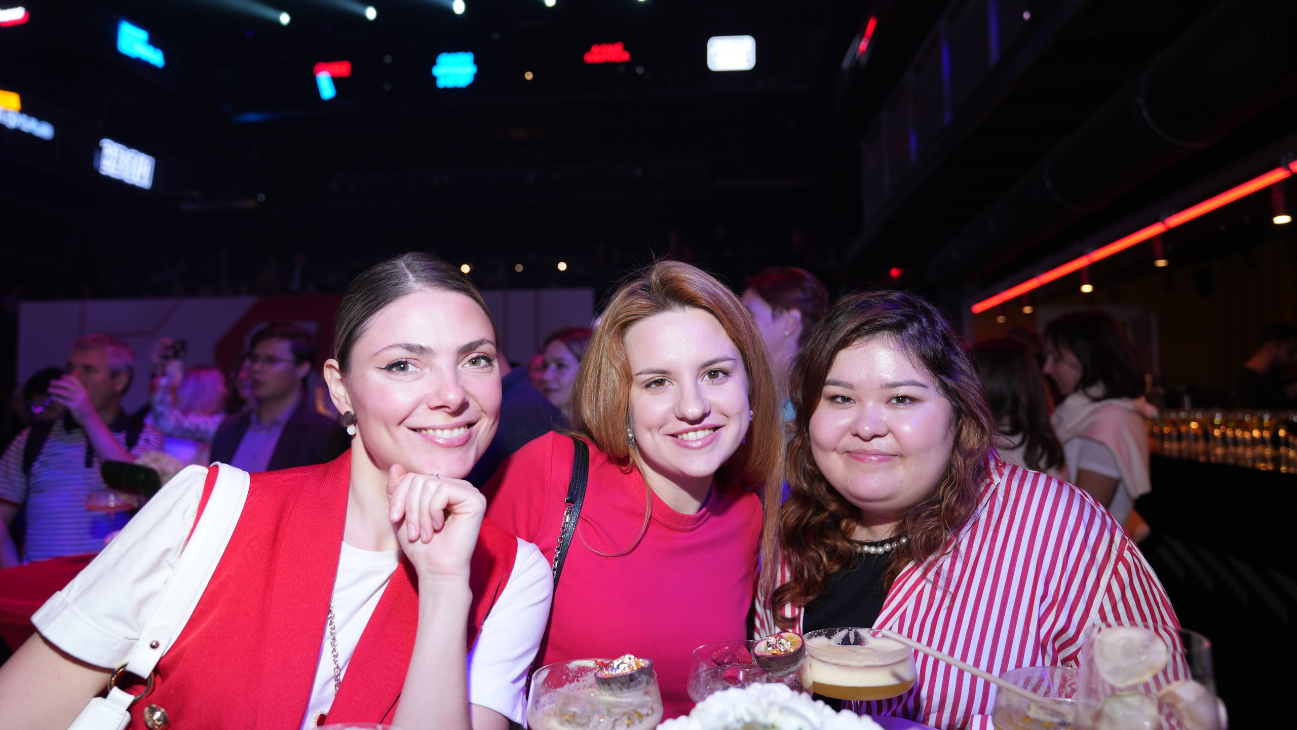 Презентация Пятого канала 01.10.2024. EVEREST PHOTO REPORT