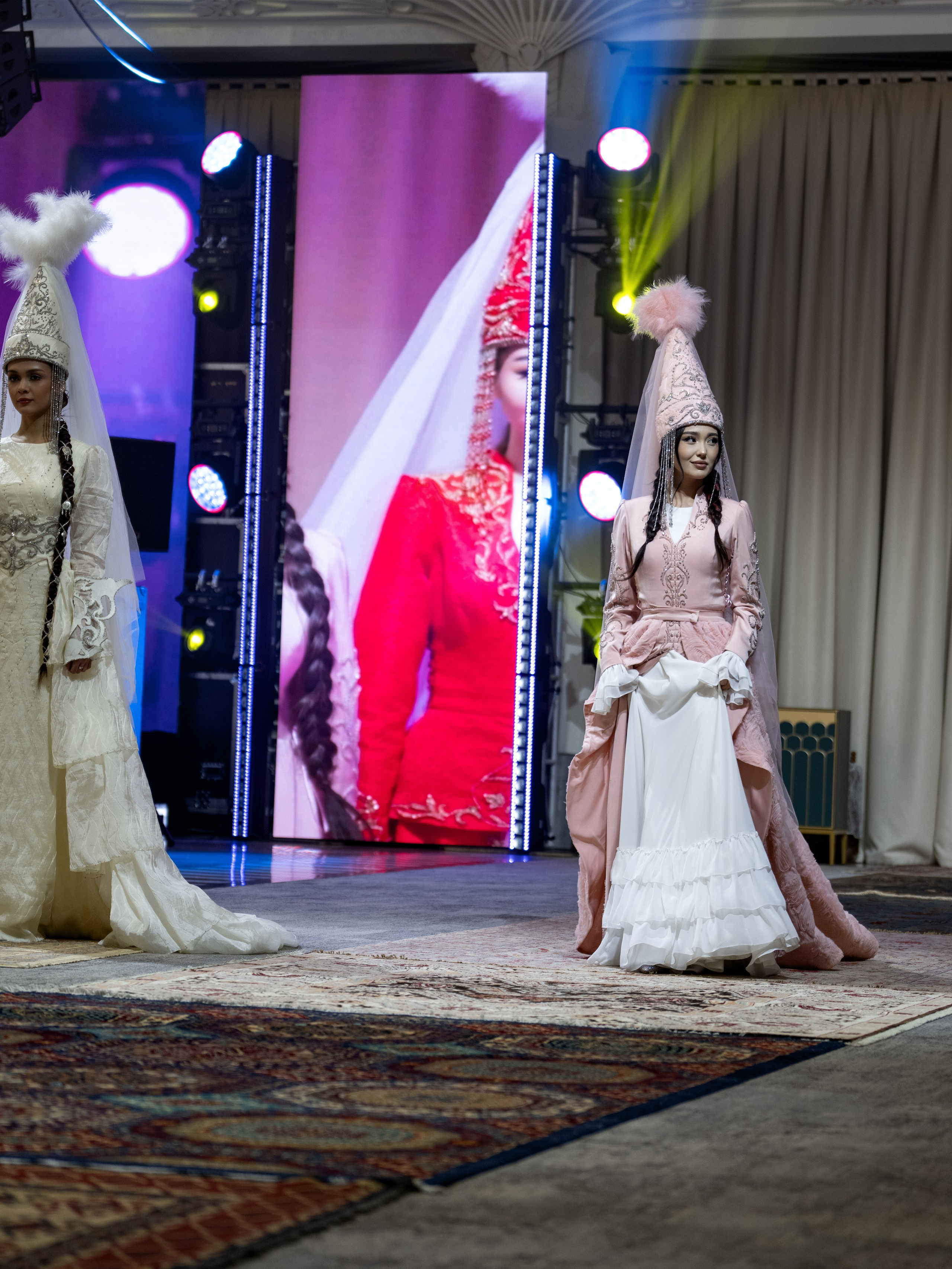 Balzhan Yerserik. Сайт Алматинского НЮ АРТ, будуар и фэшн фотографа Дениса Карпенко