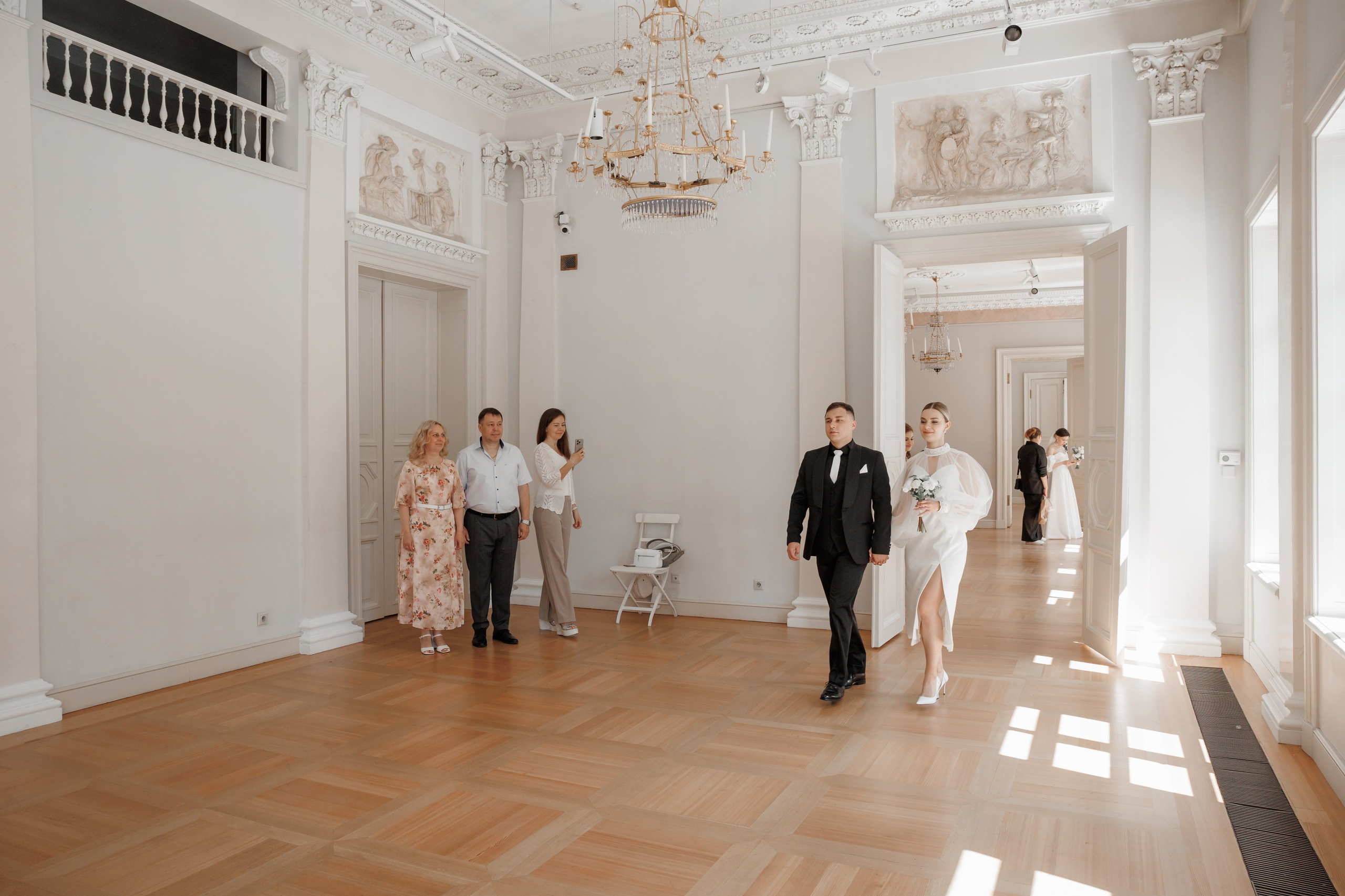 Анна и Сергей, Особняк Муравьевых-Апостолов, прогулка по ВДНХ, ресторан «Домик в саду». Свадебный и репортажный фотограф (Москва, Королев и другие)