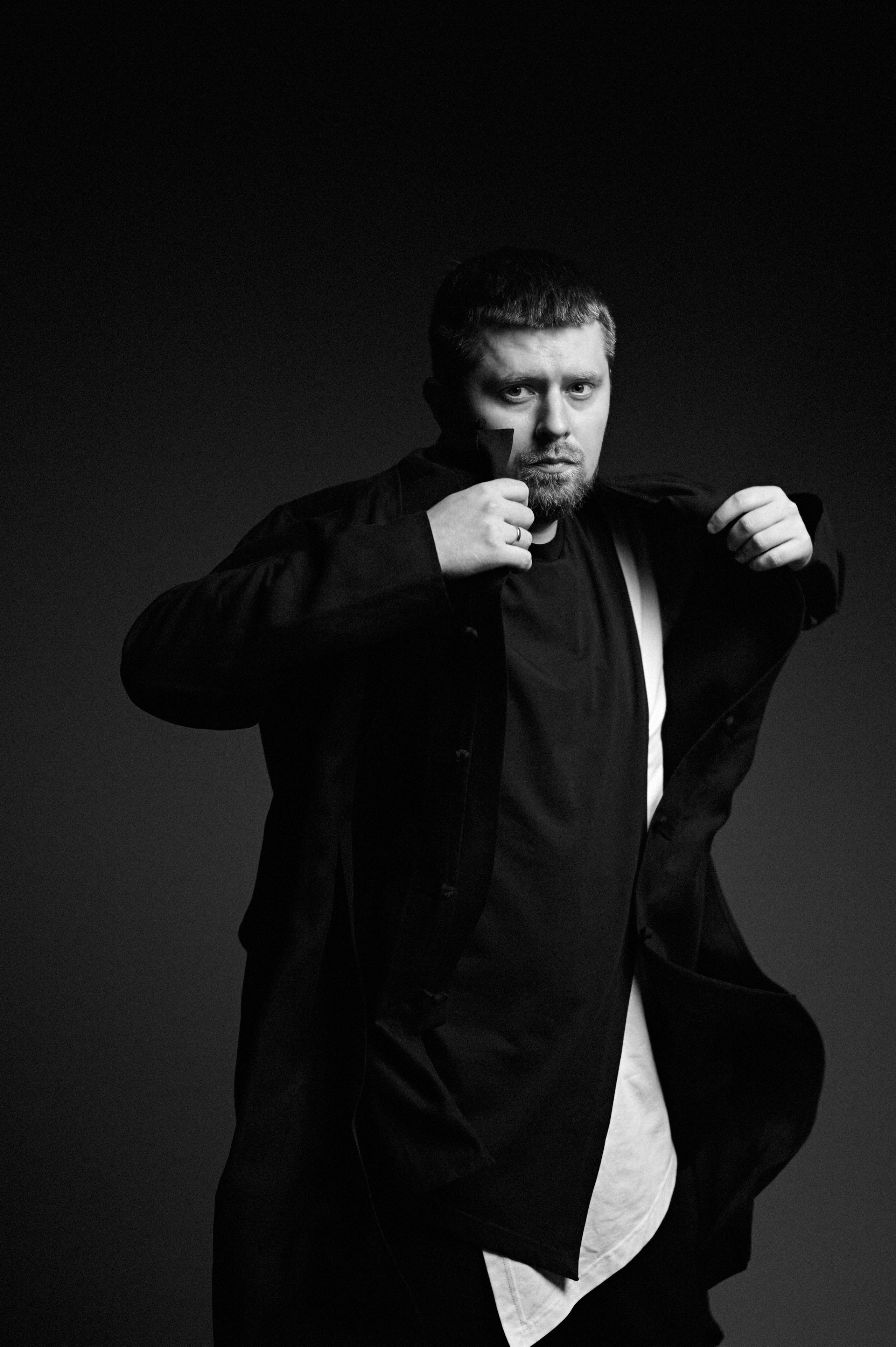 Автопортрет. Портретный фотограф в Москве Айрат Абдуллаев