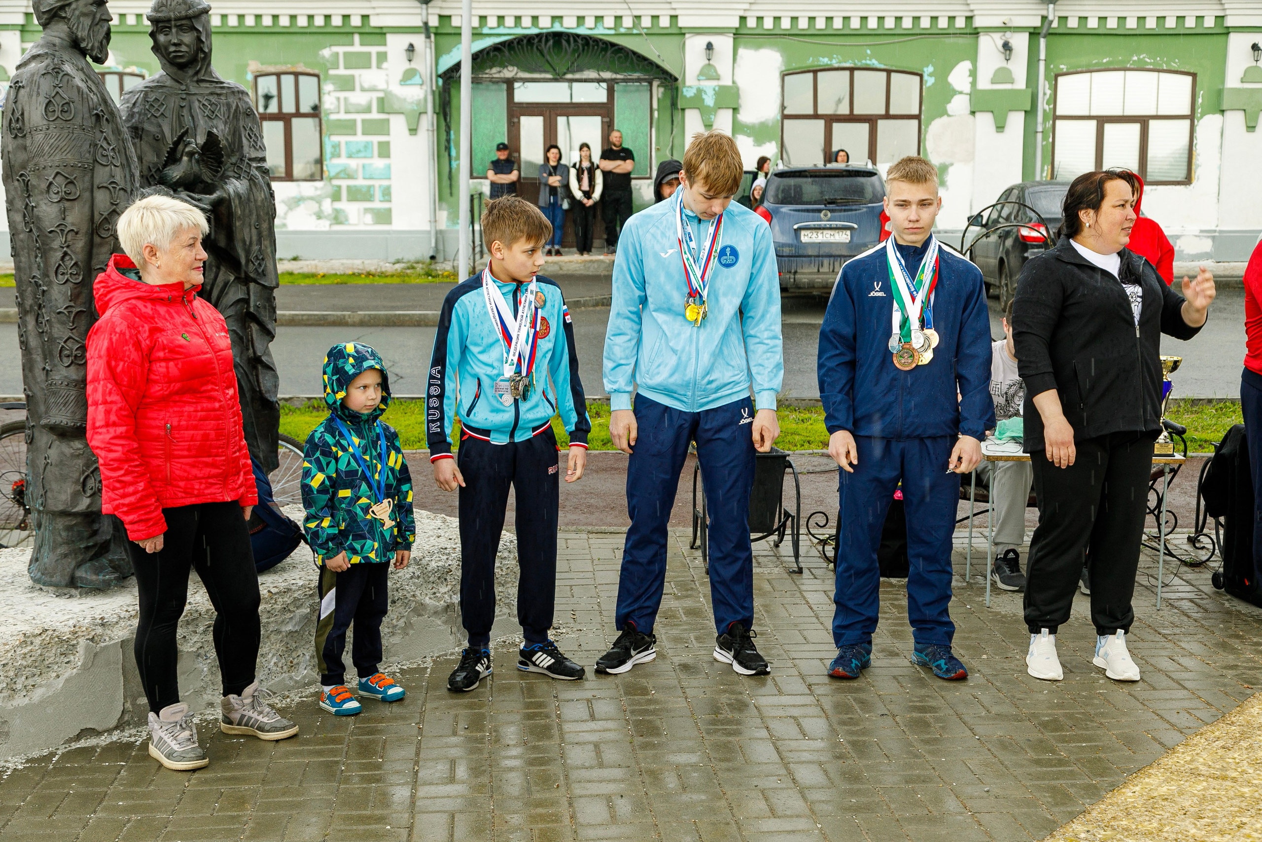 «СпортЛето» и «Зарядка с чемпионом» — семья Сармачевых 😋. Фотограф Андрей Гузеев