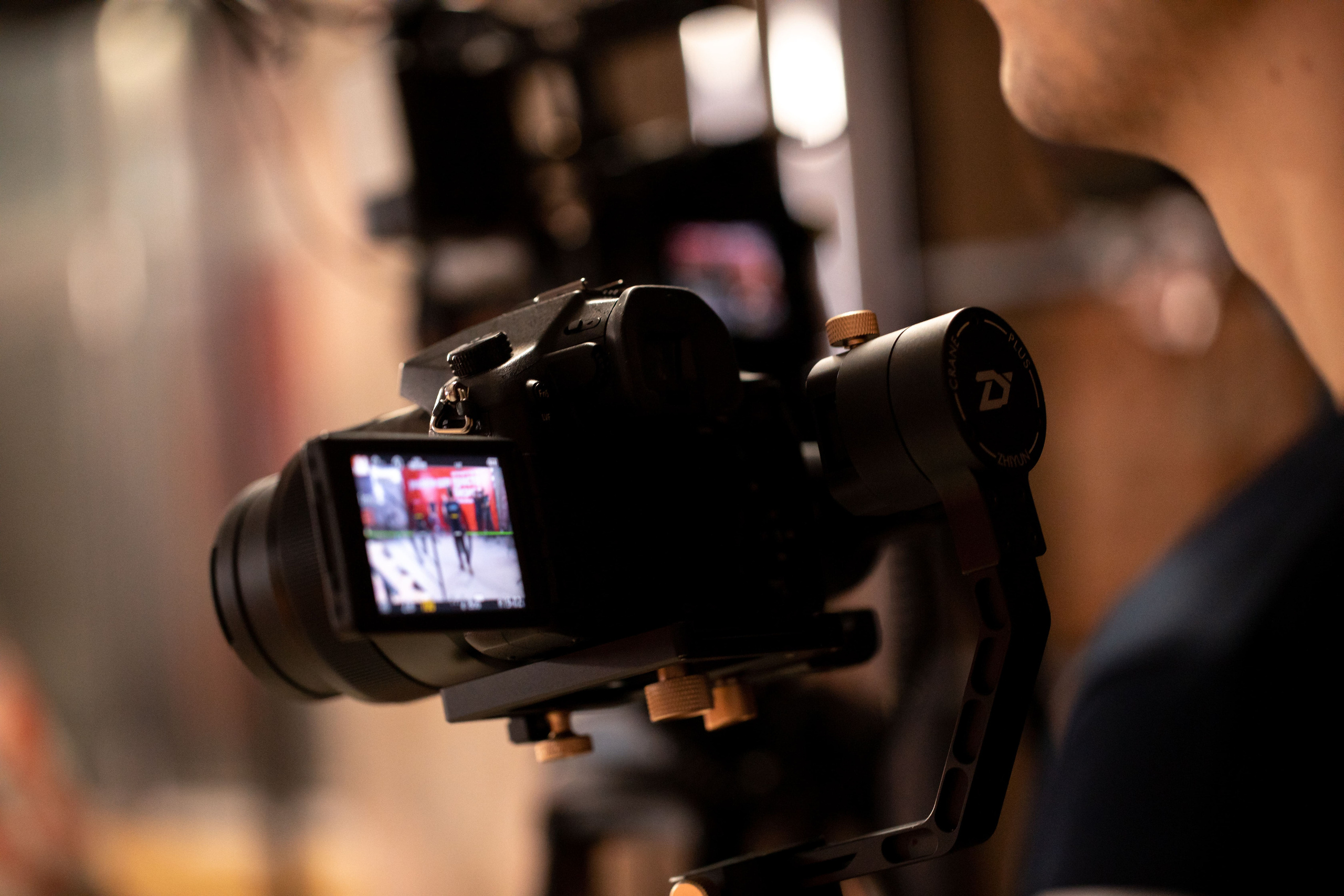 Просто Бизнес. Медиапродакшн Ruvision — wow-презентация вашего бизнеса