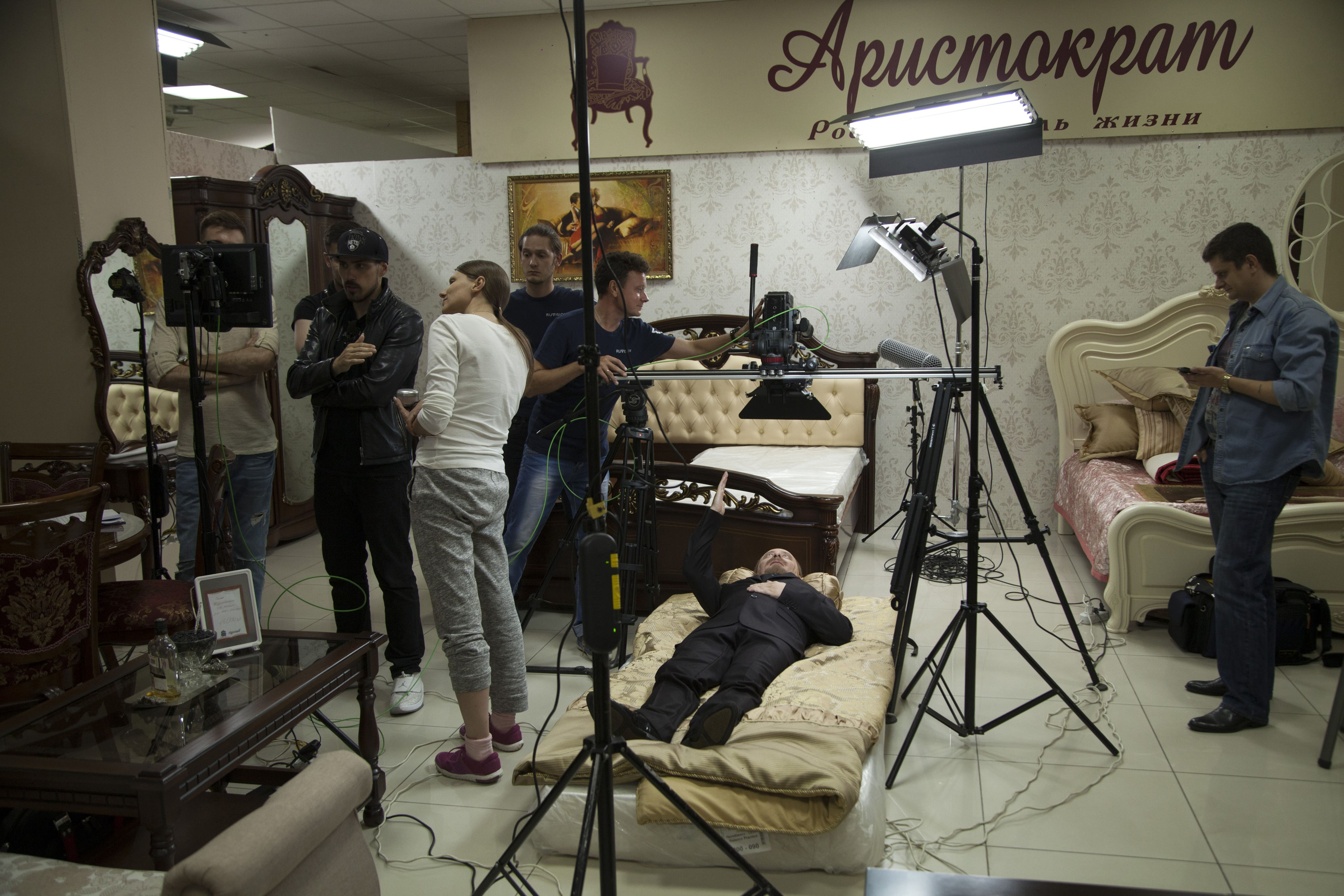 Мебельный центр. Медиапродакшн Ruvision — wow-презентация вашего бизнеса