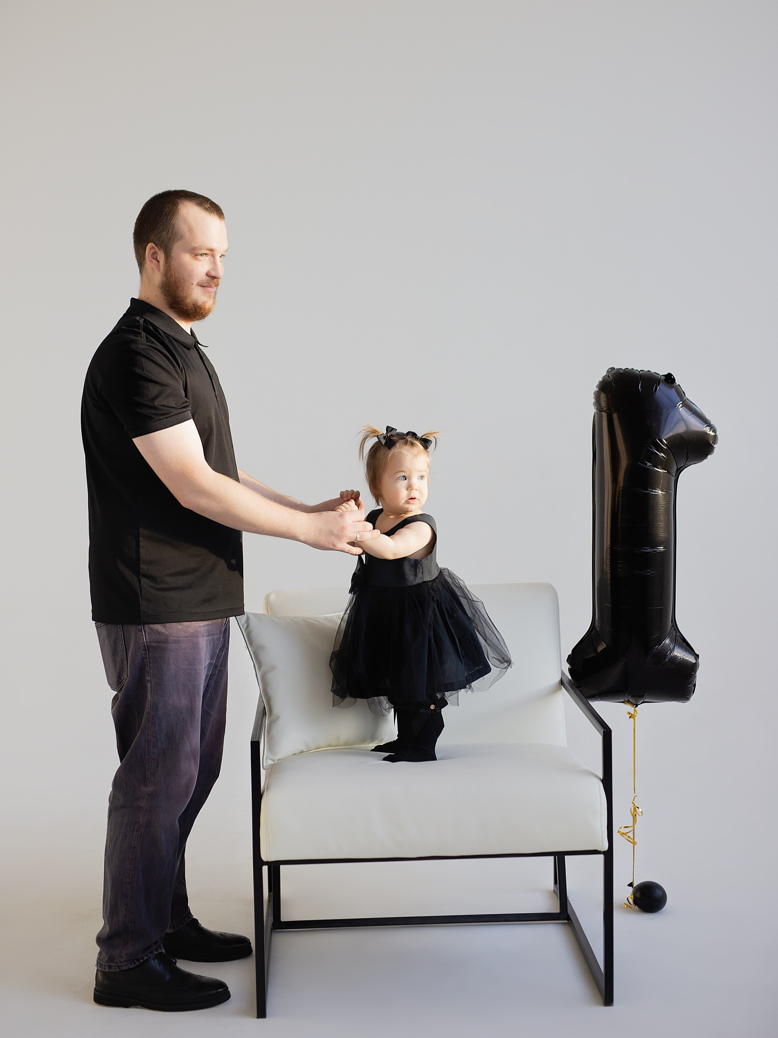 В студии, фотосессия на годик. Фотограф в Перми Anastasia Aone