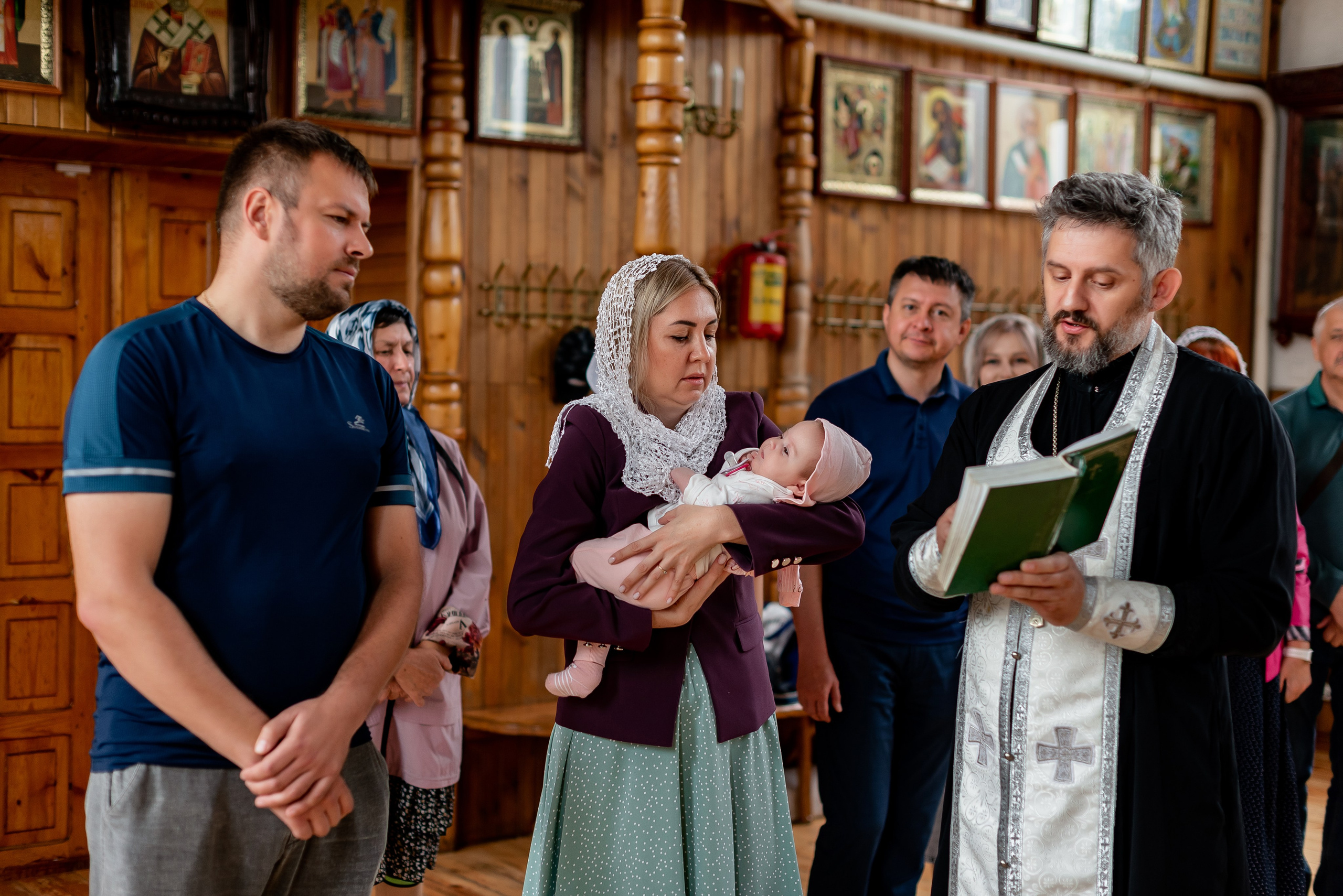 Крещение Ксении. Фотограф Татьяна Иванчикова