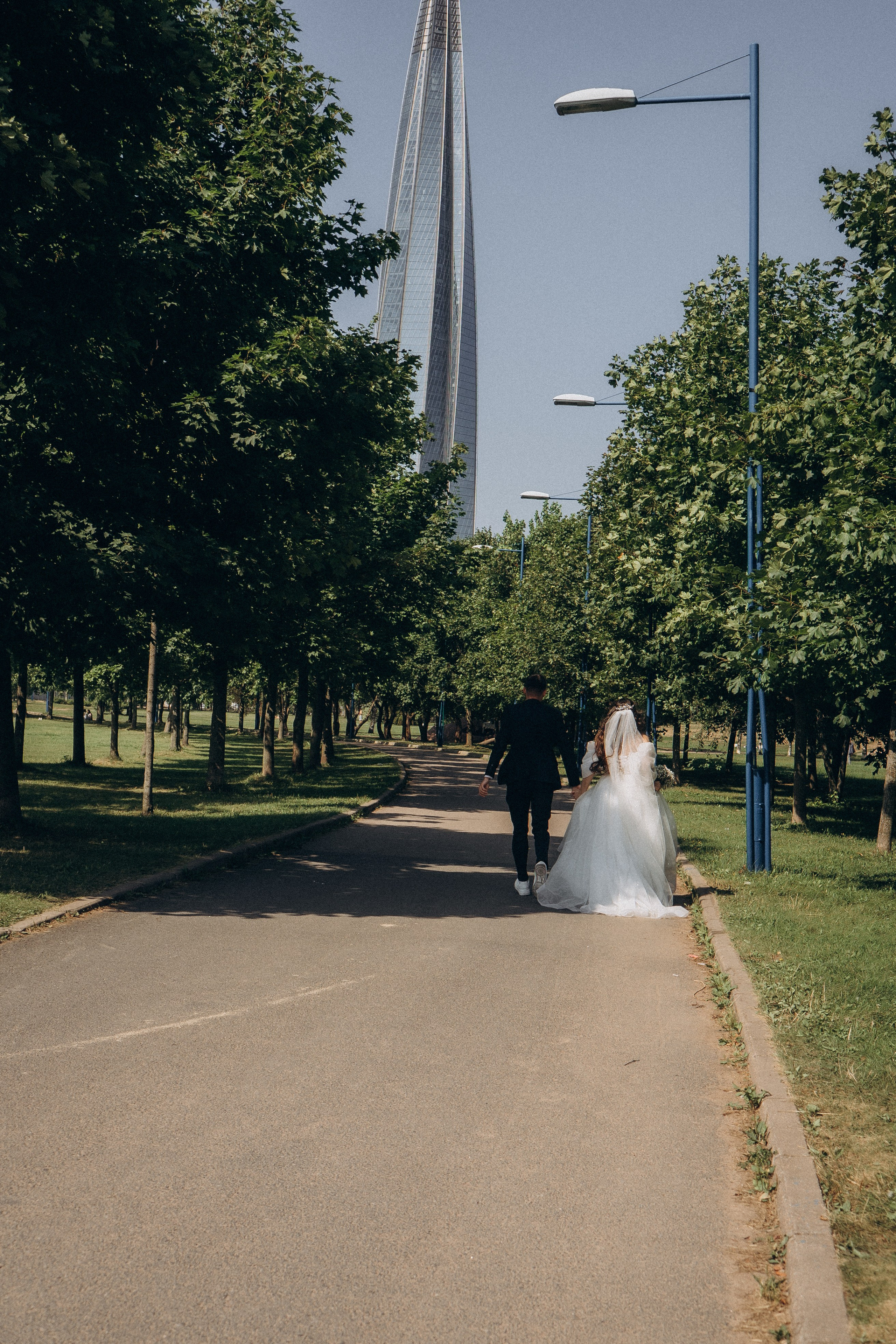 СВАДЕБНАЯ СЬЕМК В ПАРКЕ 300-ЛЕТИЯ. Профессиональный фотограф, Санкт-Петербург — Виктория Богомолова