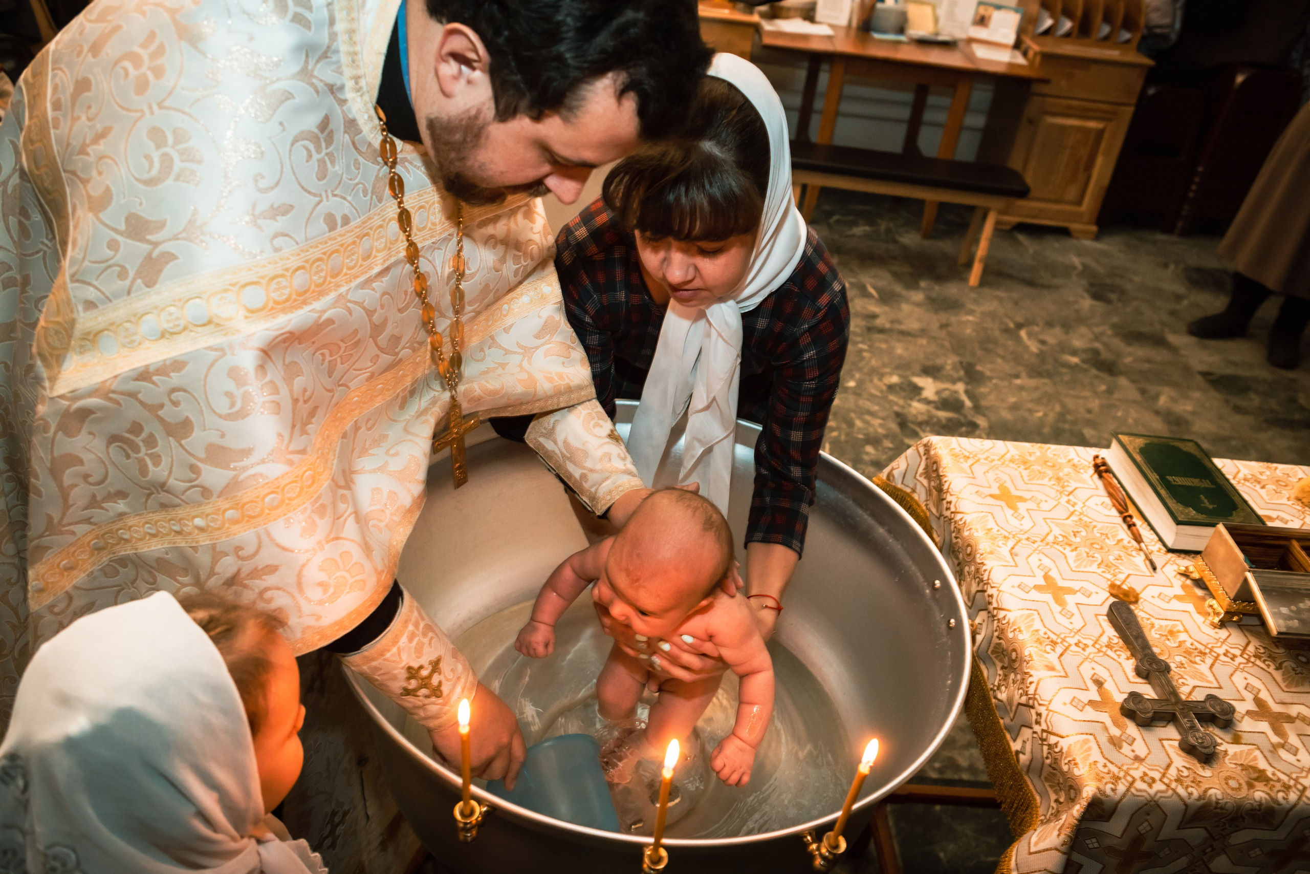 Таинства крещения и венчания. Свадебный и семейный фотограф и видеограф Александр в Москве и Московской Области
