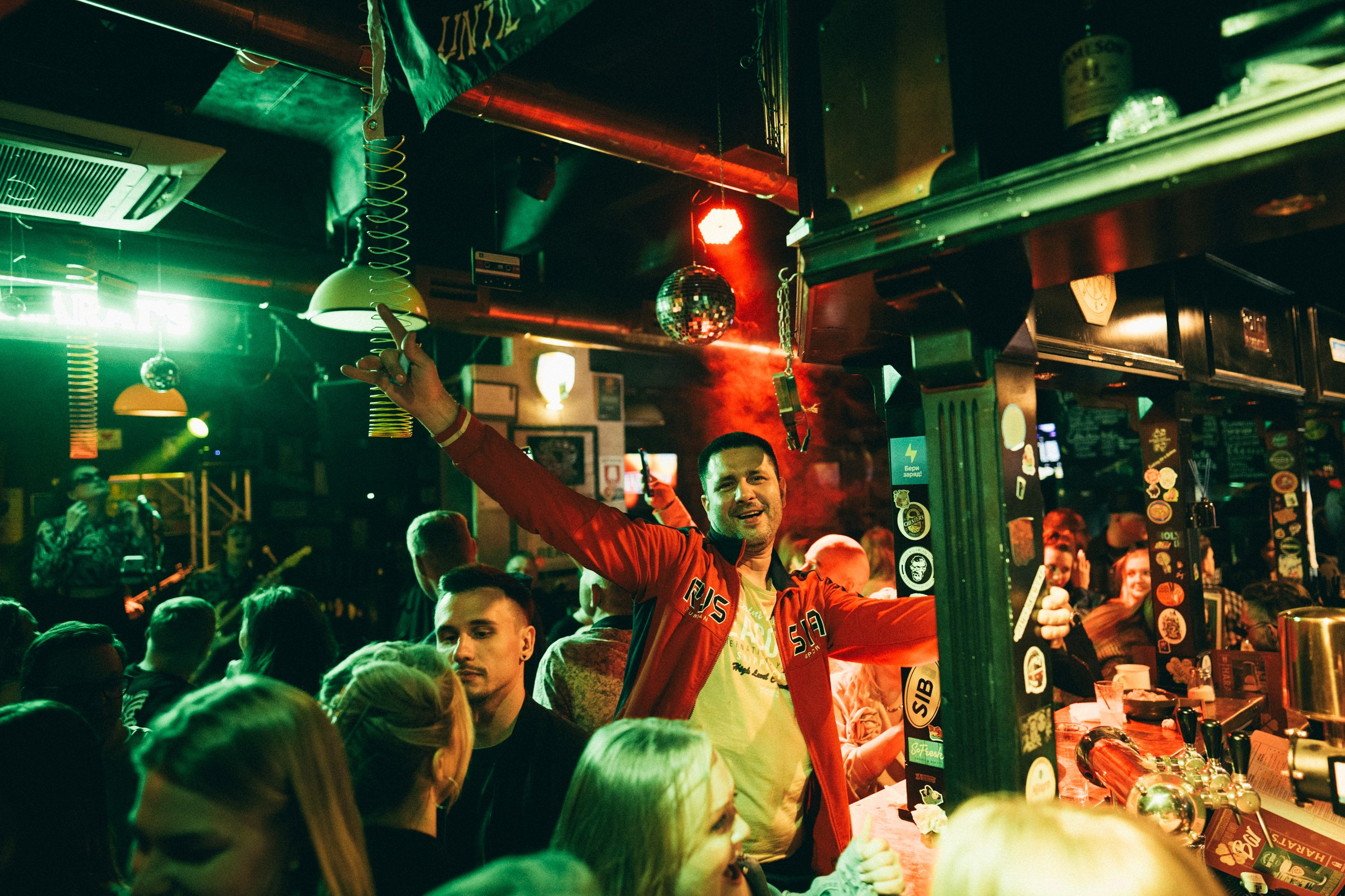 ДЕНЬ РОЖДЕНИЯ HARAT'S PUB, 12 ЛЕТ!. Фотограф на любое событие в Кемерово