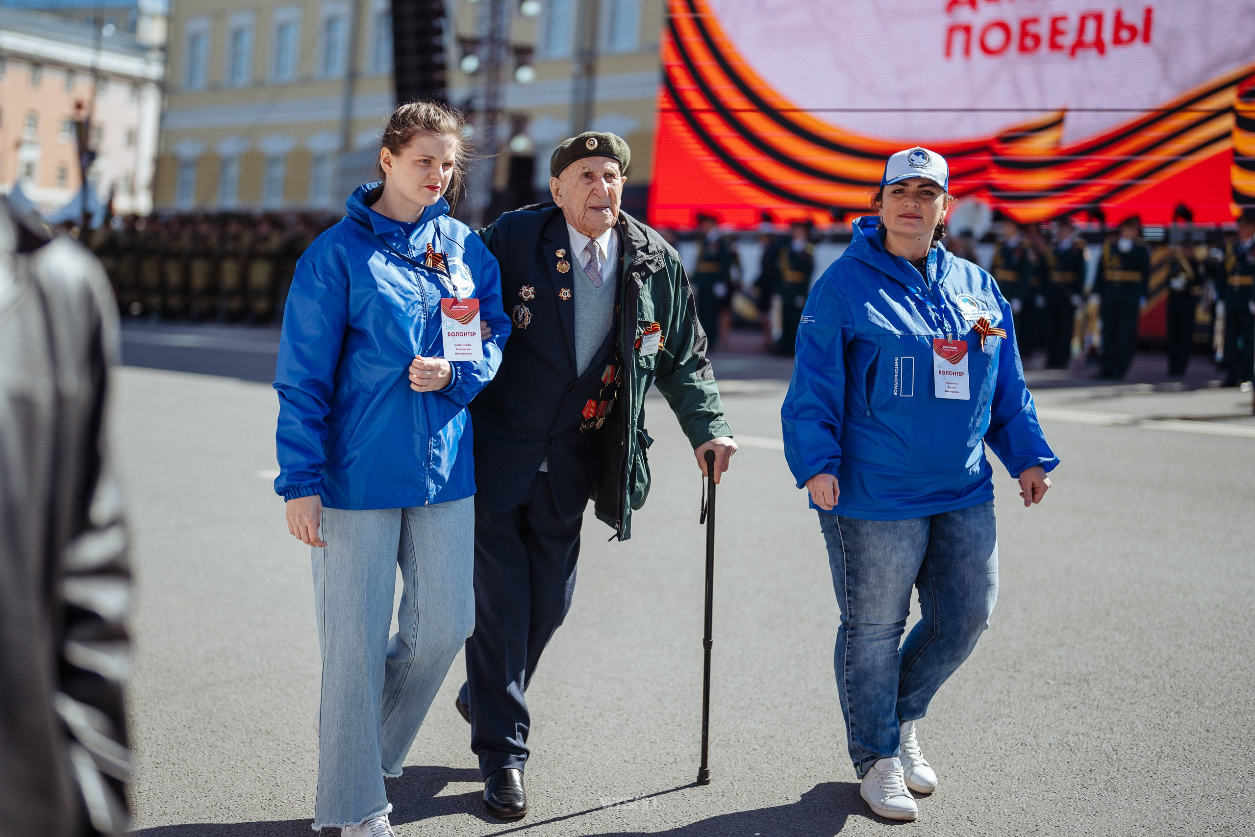 9 мая · Волонтеры Победы. Владимир Вершинин, тот самый свадебный видеограф