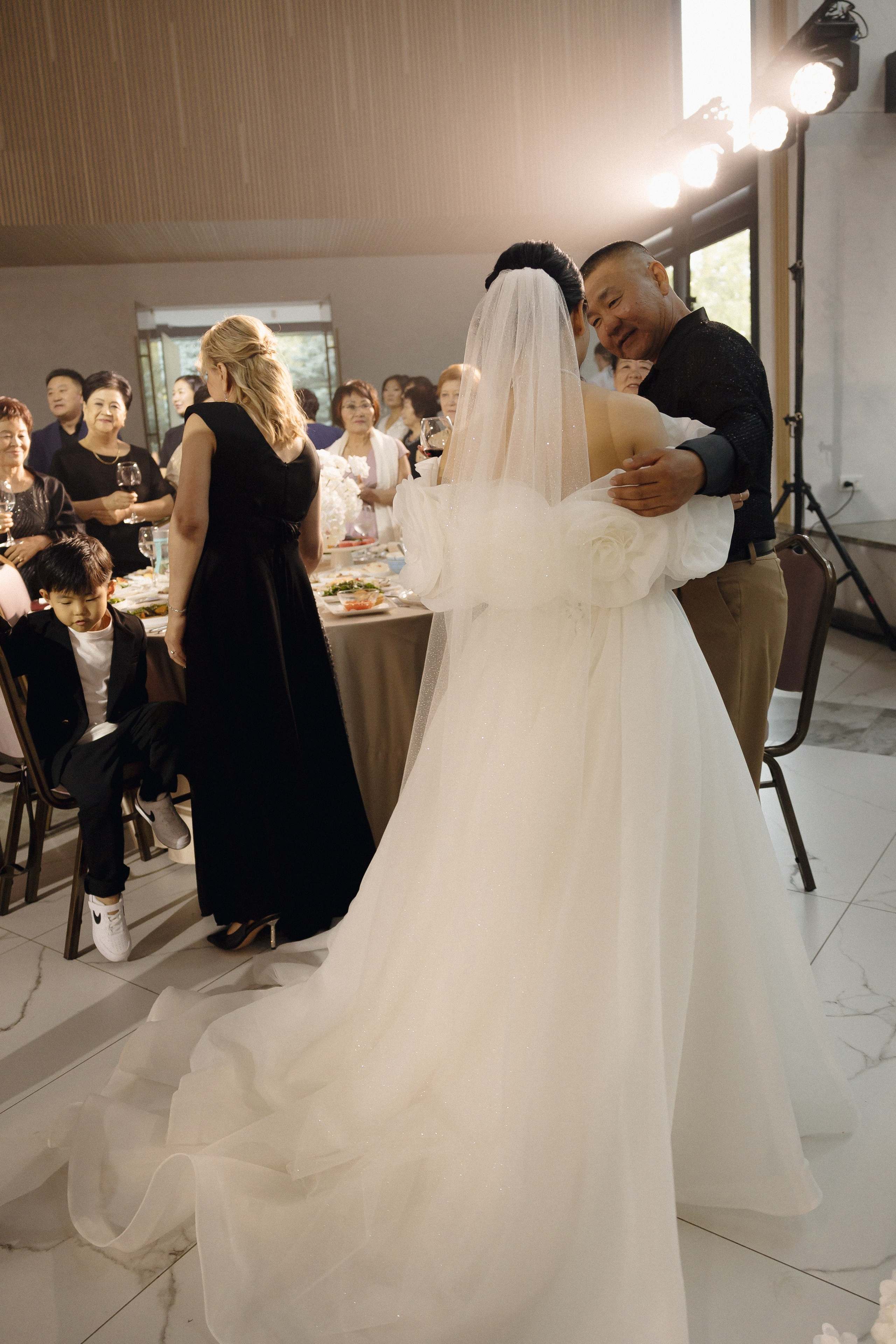 ПАРК СИТИ, MARY WHITE. Свадебный и индивидуальный фотограф в Челябинске Евгения Негодяева