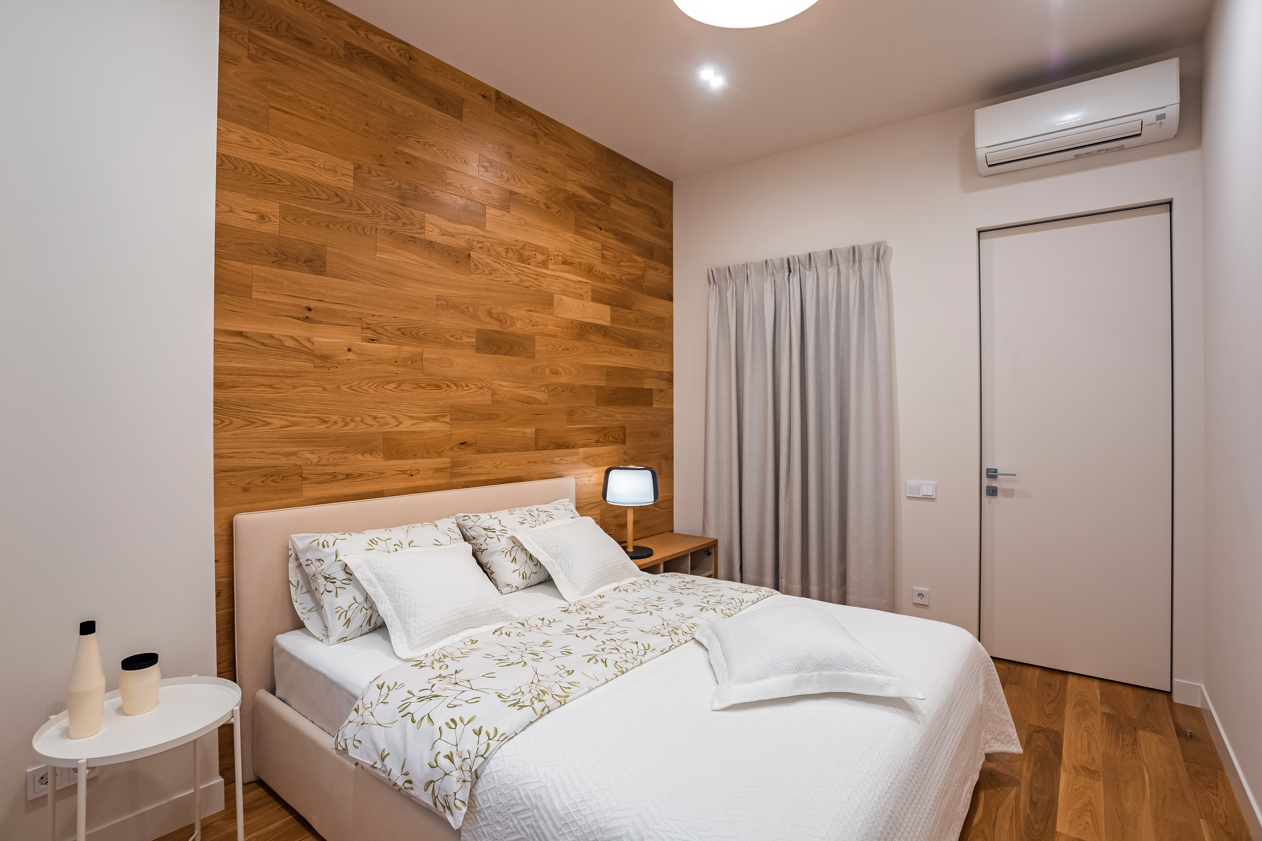 Двухкомнатная квартира. Свадебный и семейный фотограф Ворожейкин Олег. Фотографирую во Владиво