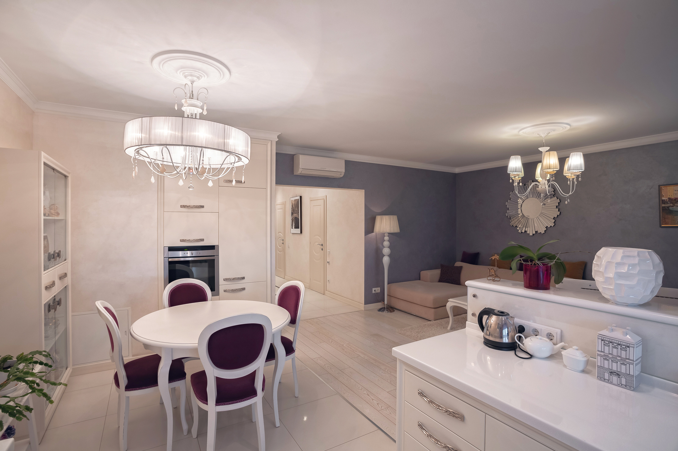 Двухкомнатная квартира. Свадебный и семейный фотограф Ворожейкин Олег. Фотографирую во Владиво