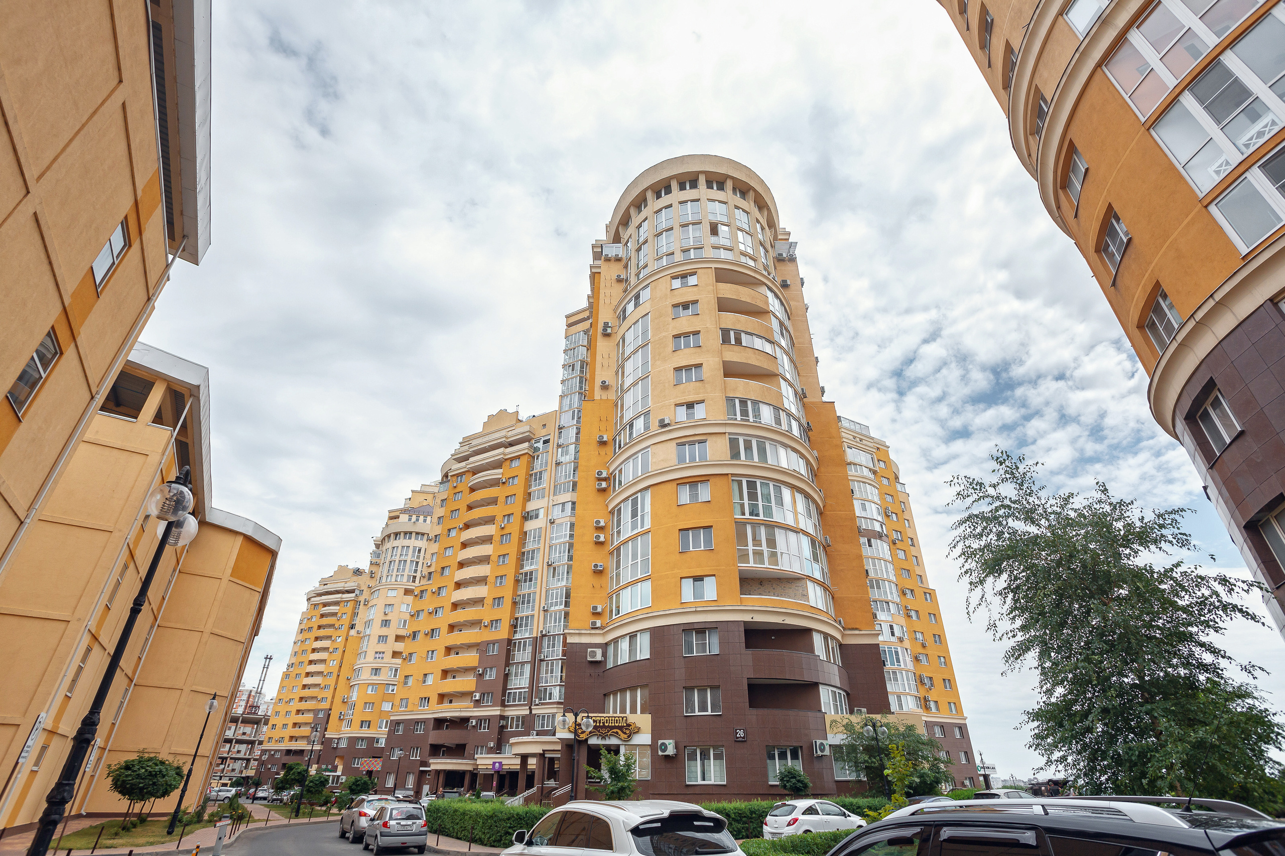 Двухкомнатная квартира. Свадебный и семейный фотограф Ворожейкин Олег. Фотографирую во Владиво