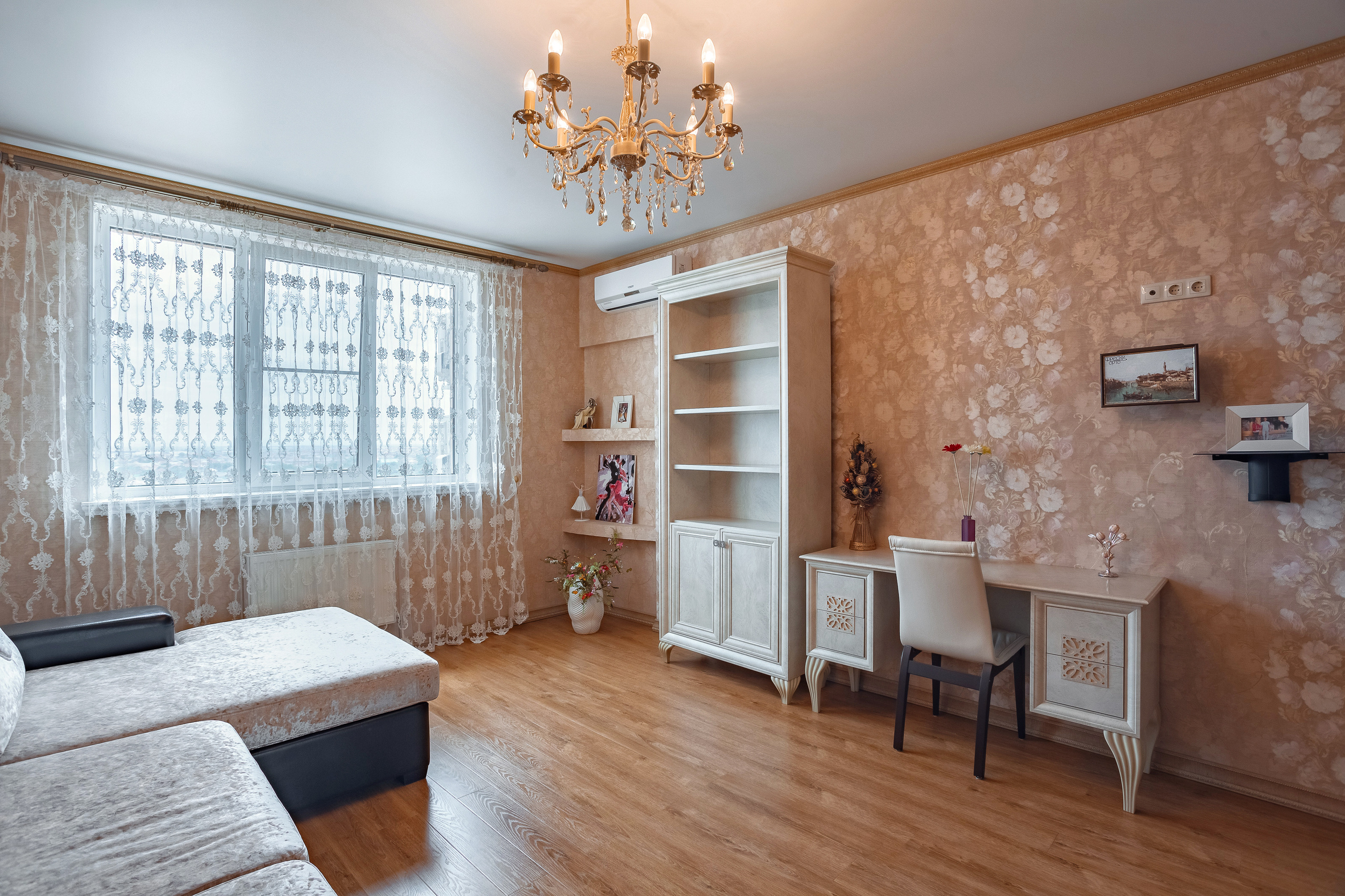 Двухкомнатная квартира. Свадебный и семейный фотограф Ворожейкин Олег. Фотографирую во Владиво