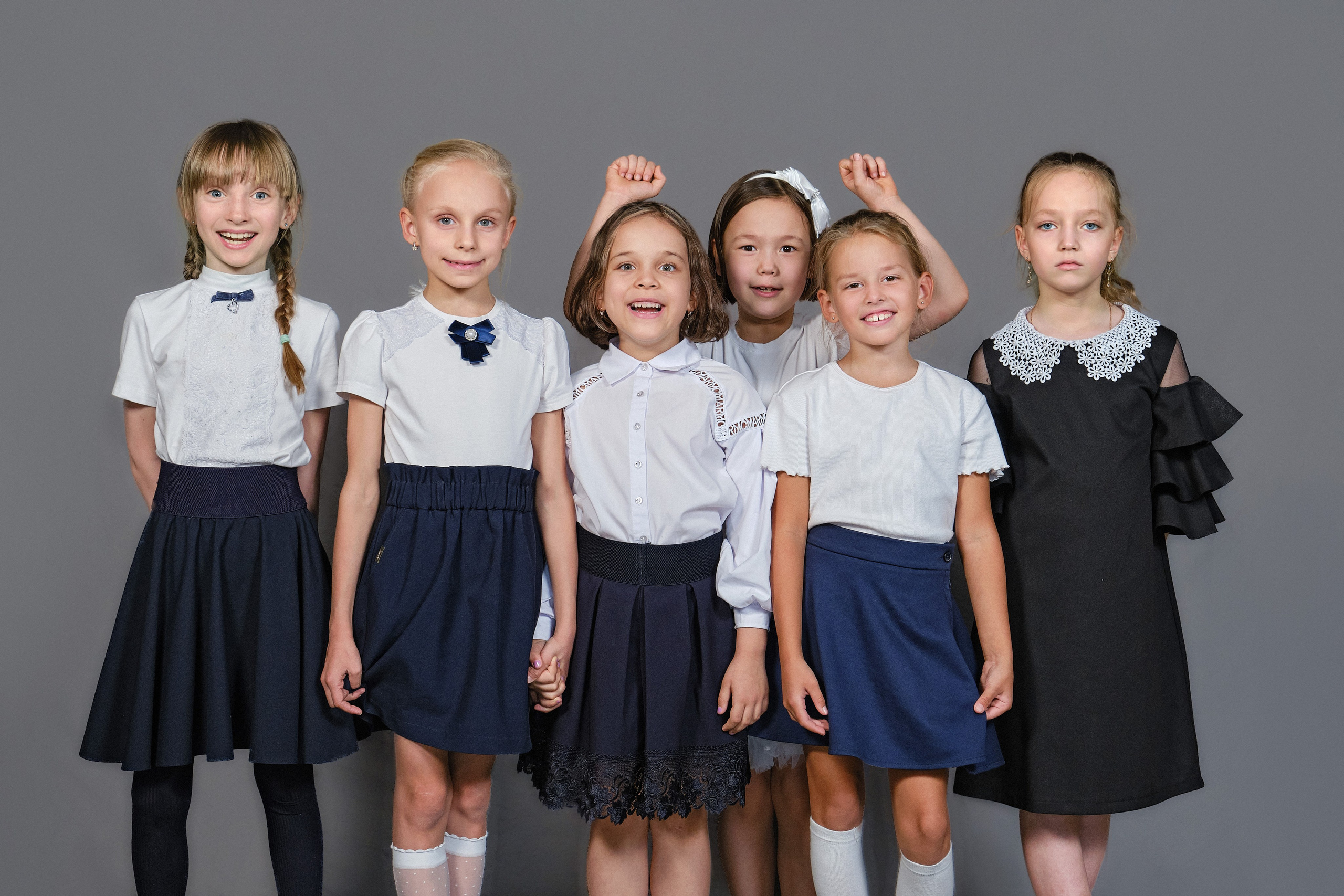 Школьный фотограф Самара. Фотосессия класса в школе, в студии. Цена