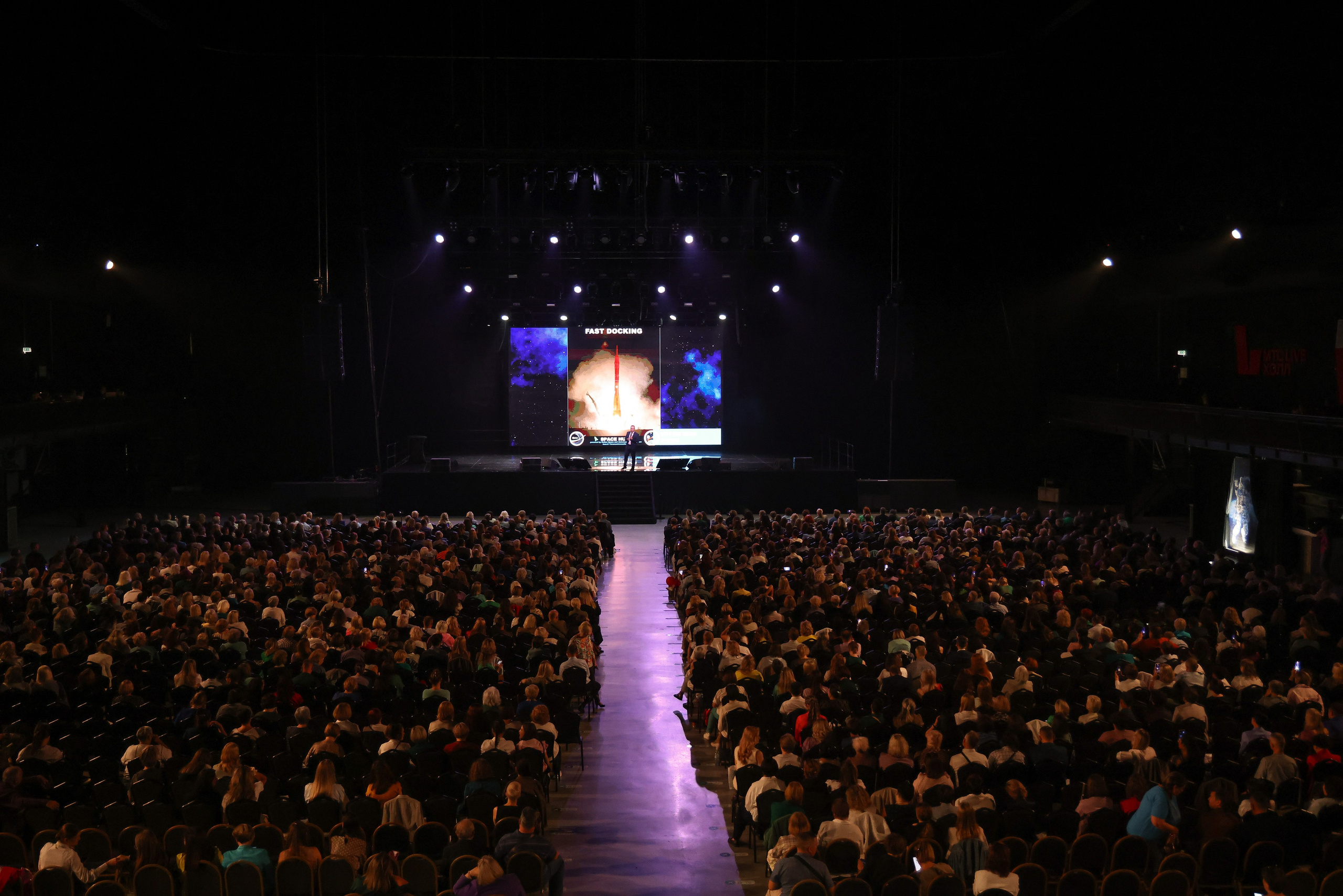 NSP. Фотограф Антон Чупринин