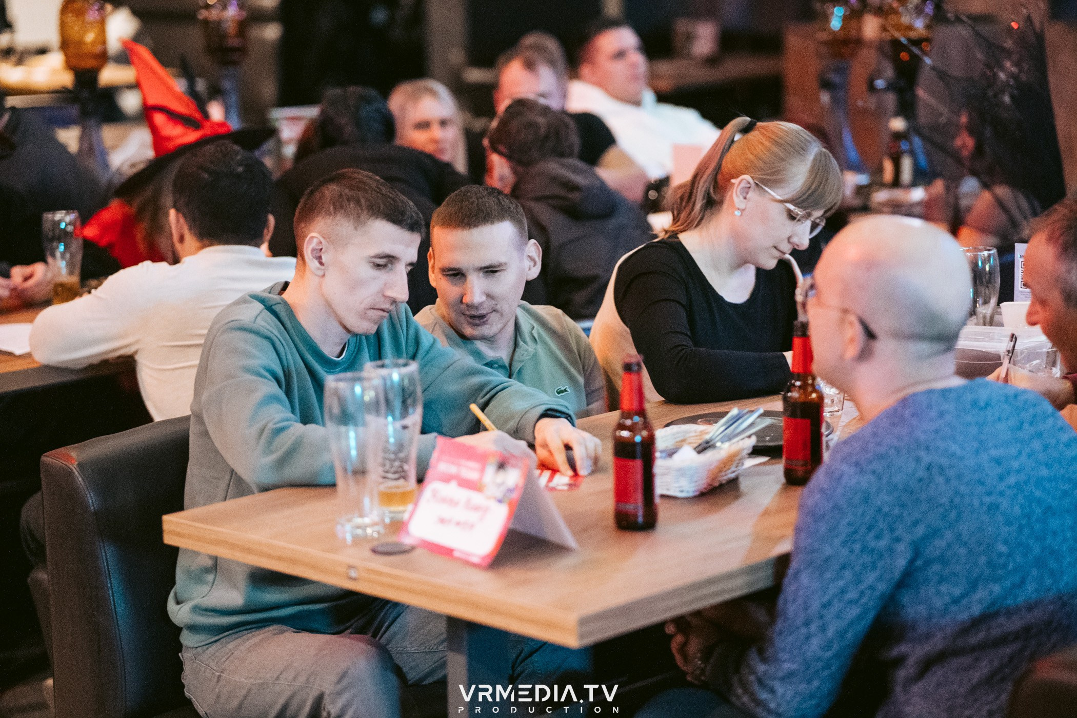 WoW QuiZ в баре «Друзья»